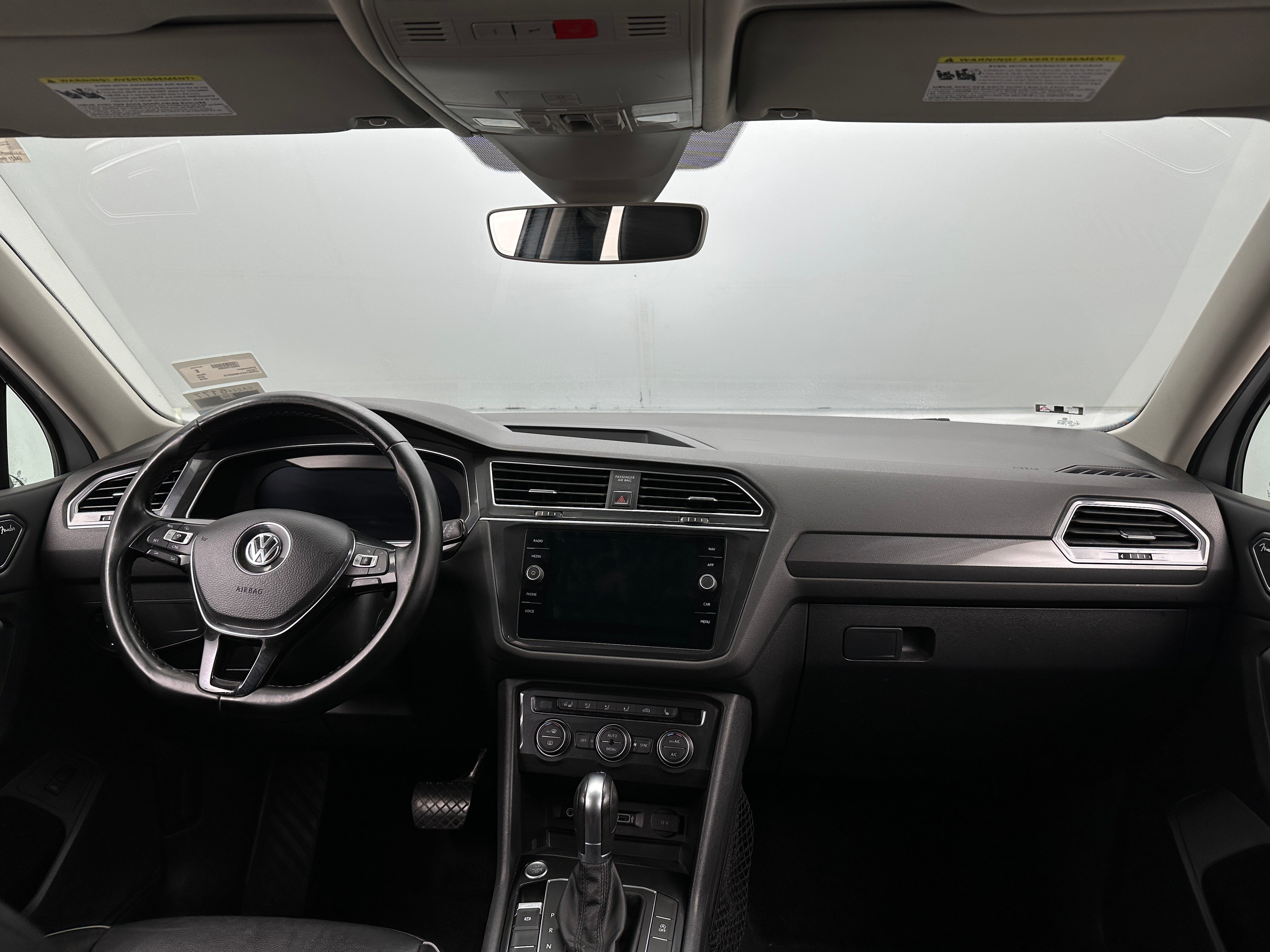 2018 Volkswagen Tiguan SEL 2