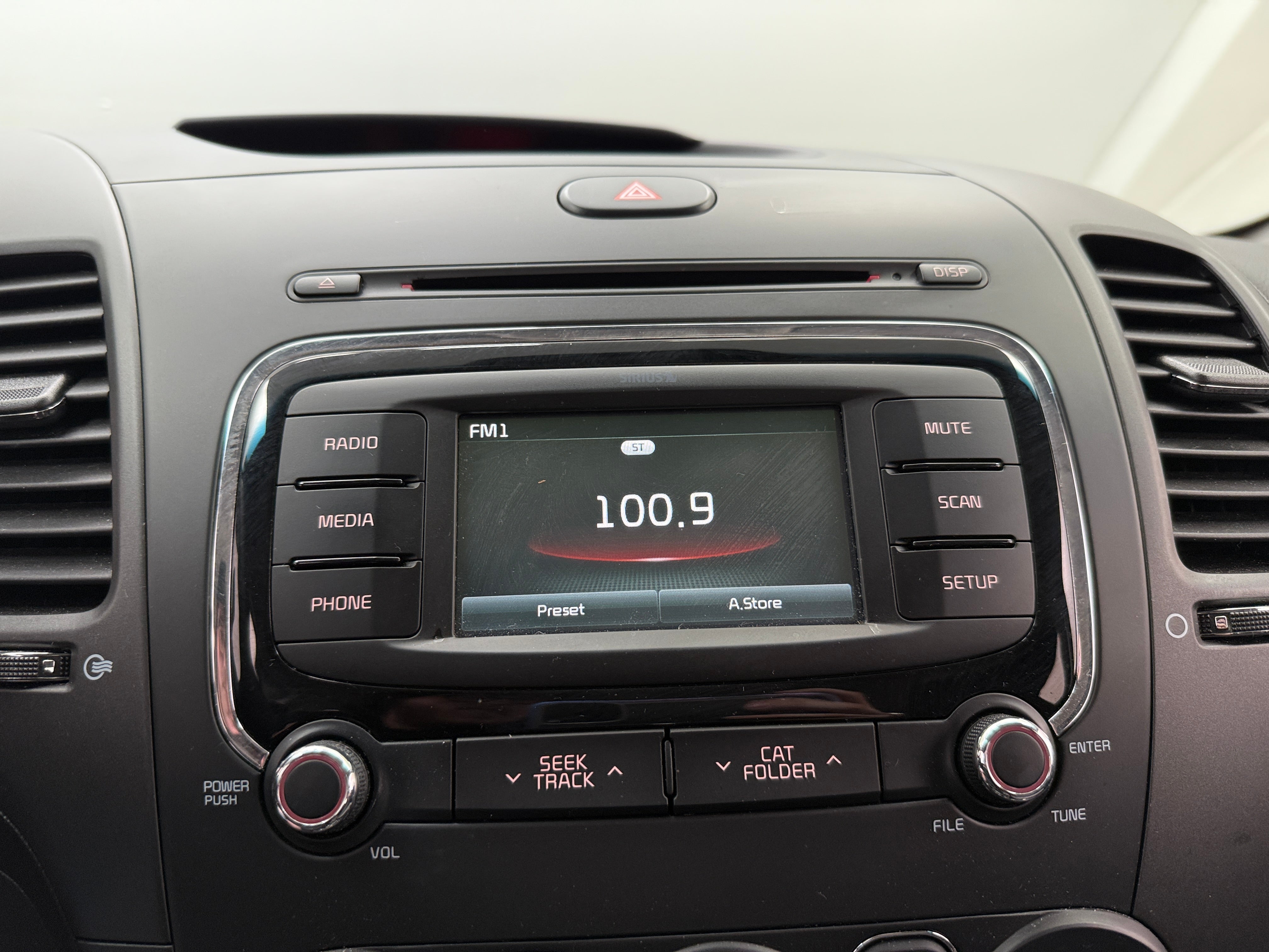 2017 Kia Forte LX 4