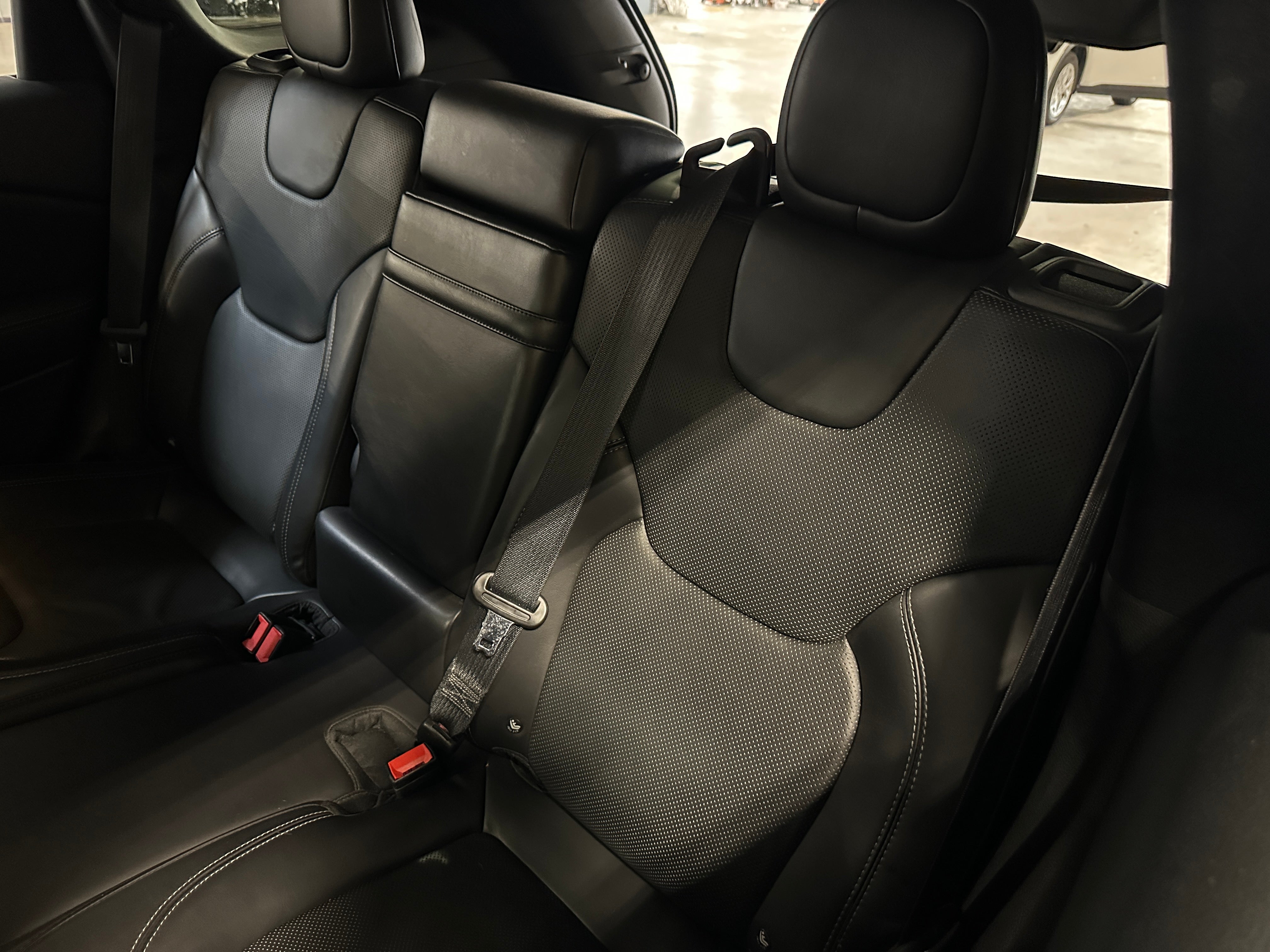 2019 Jeep Cherokee Limited Edition 5