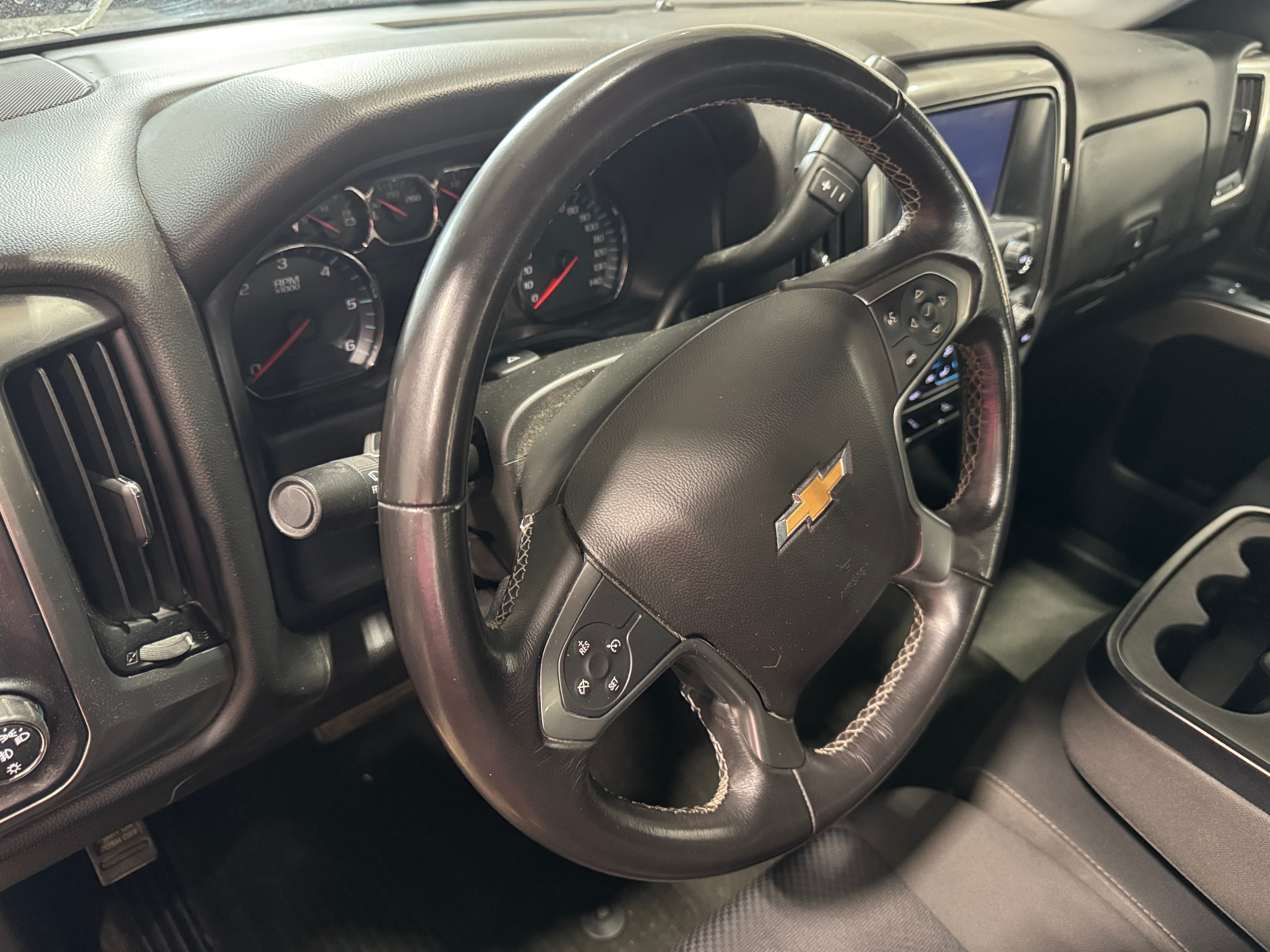 2018 Chevrolet Silverado 1500 LT 3