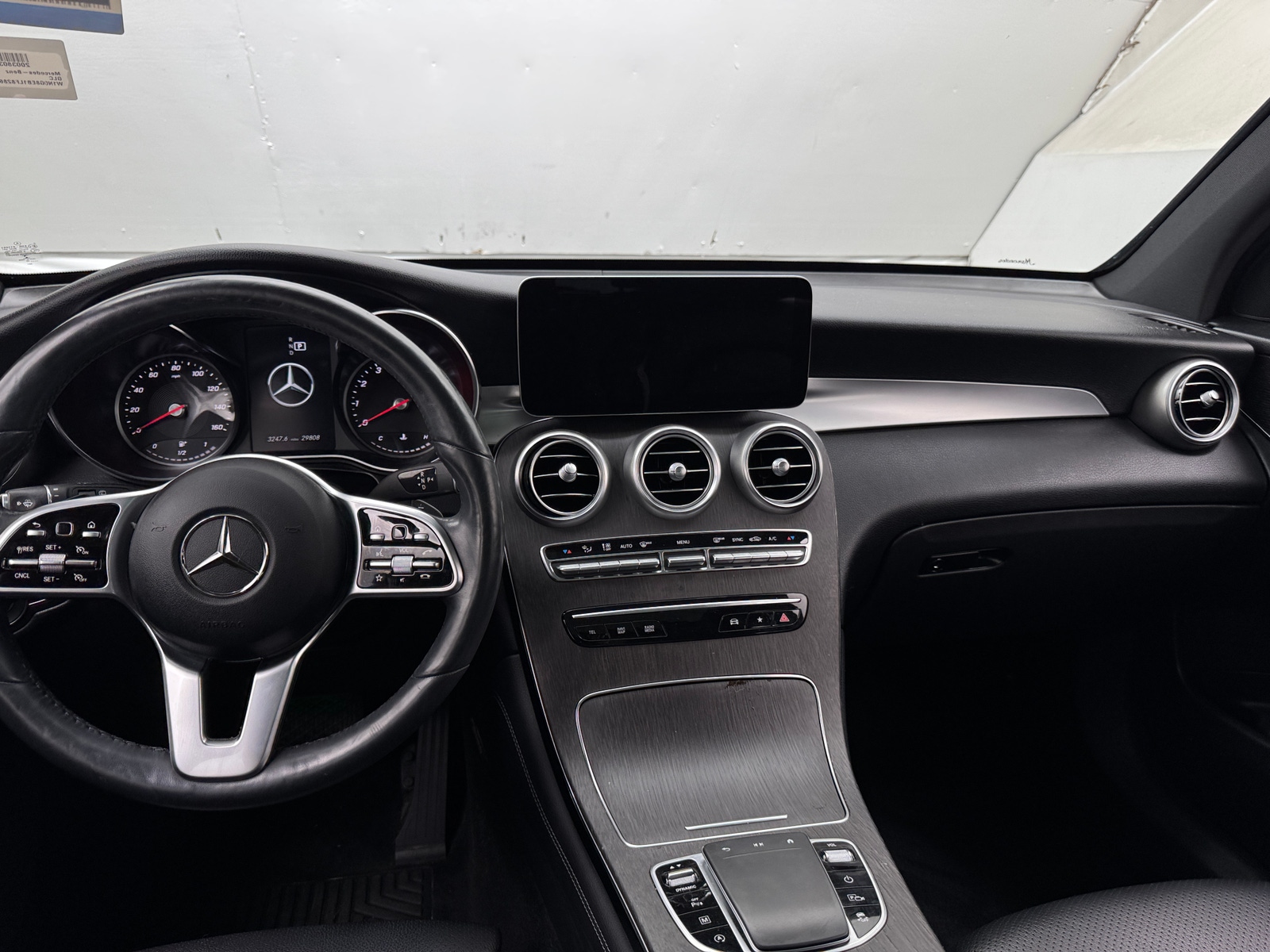 Thumbnail: 2020 Mercedes-Benz GLC - 2
