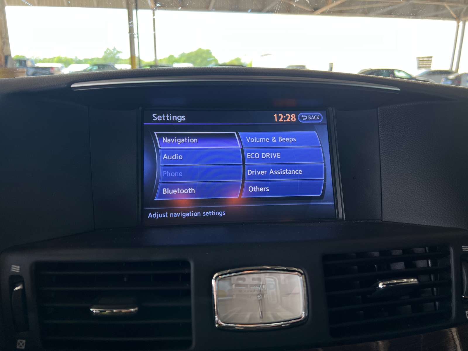 Thumbnail: 2016 INFINITI Q70 - 3