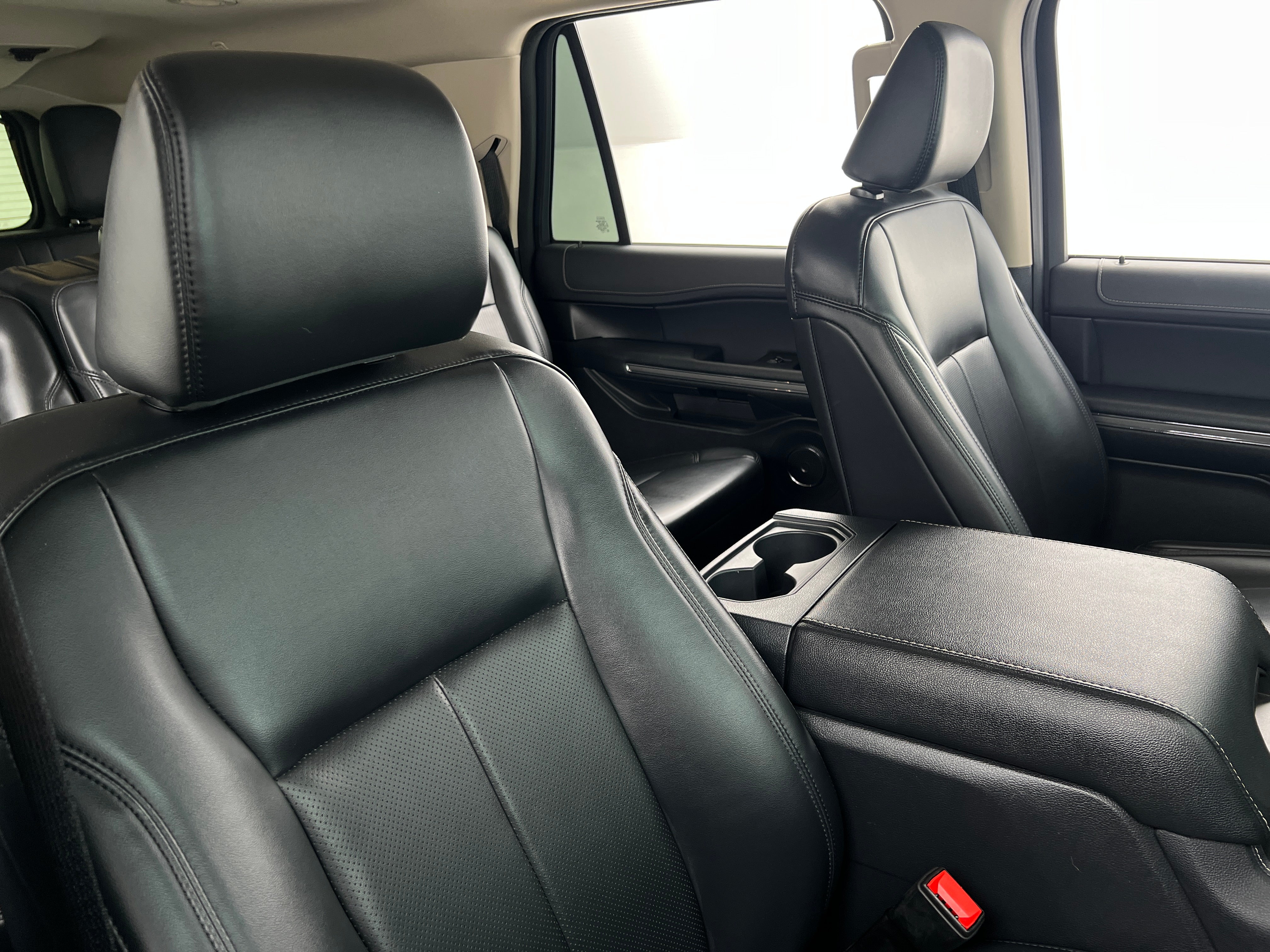 2024 Ford Expedition MAX XLT 2