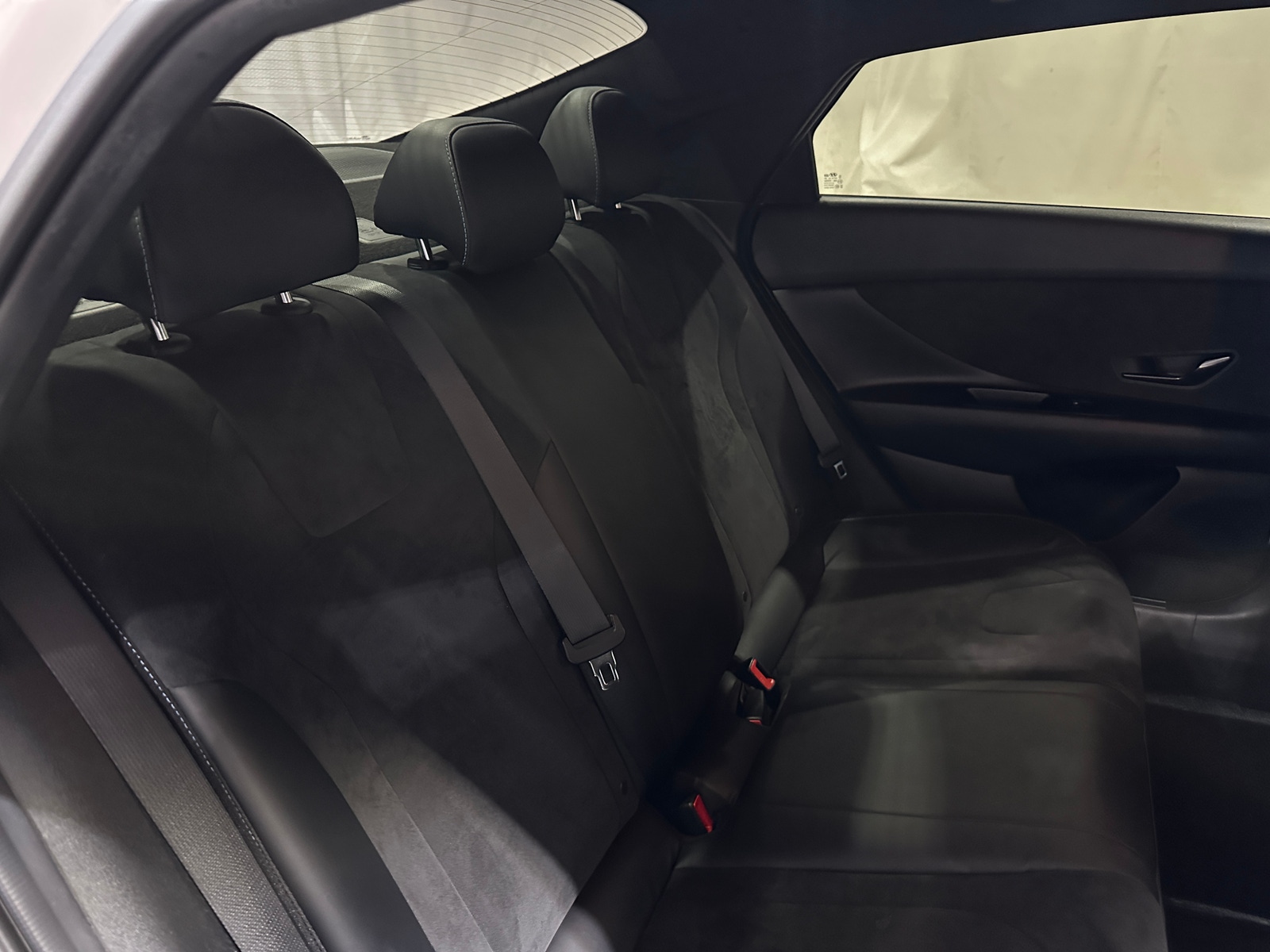 Thumbnail: 2023 Hyundai Elantra - 5