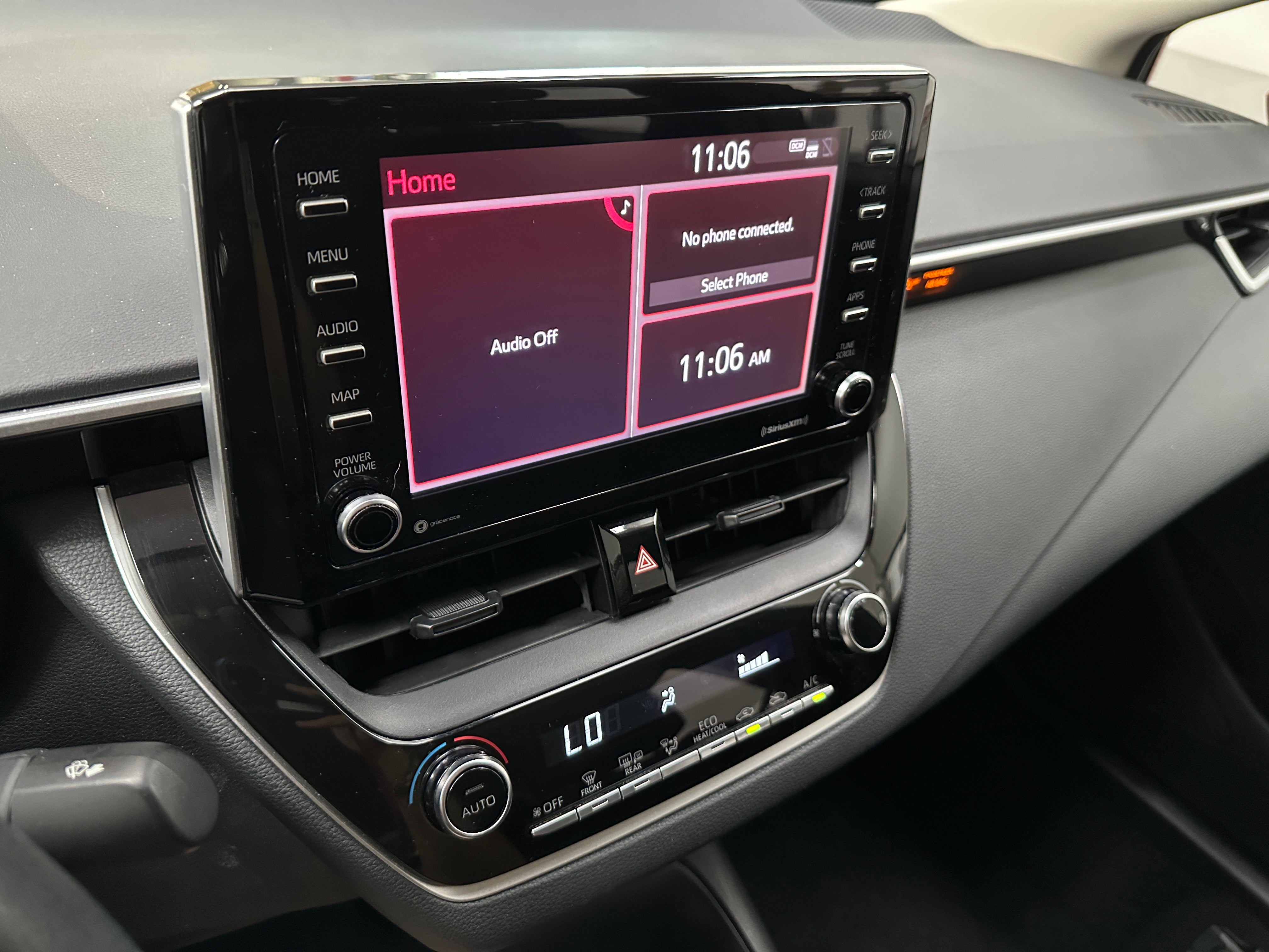 2021 Toyota Corolla LE 4