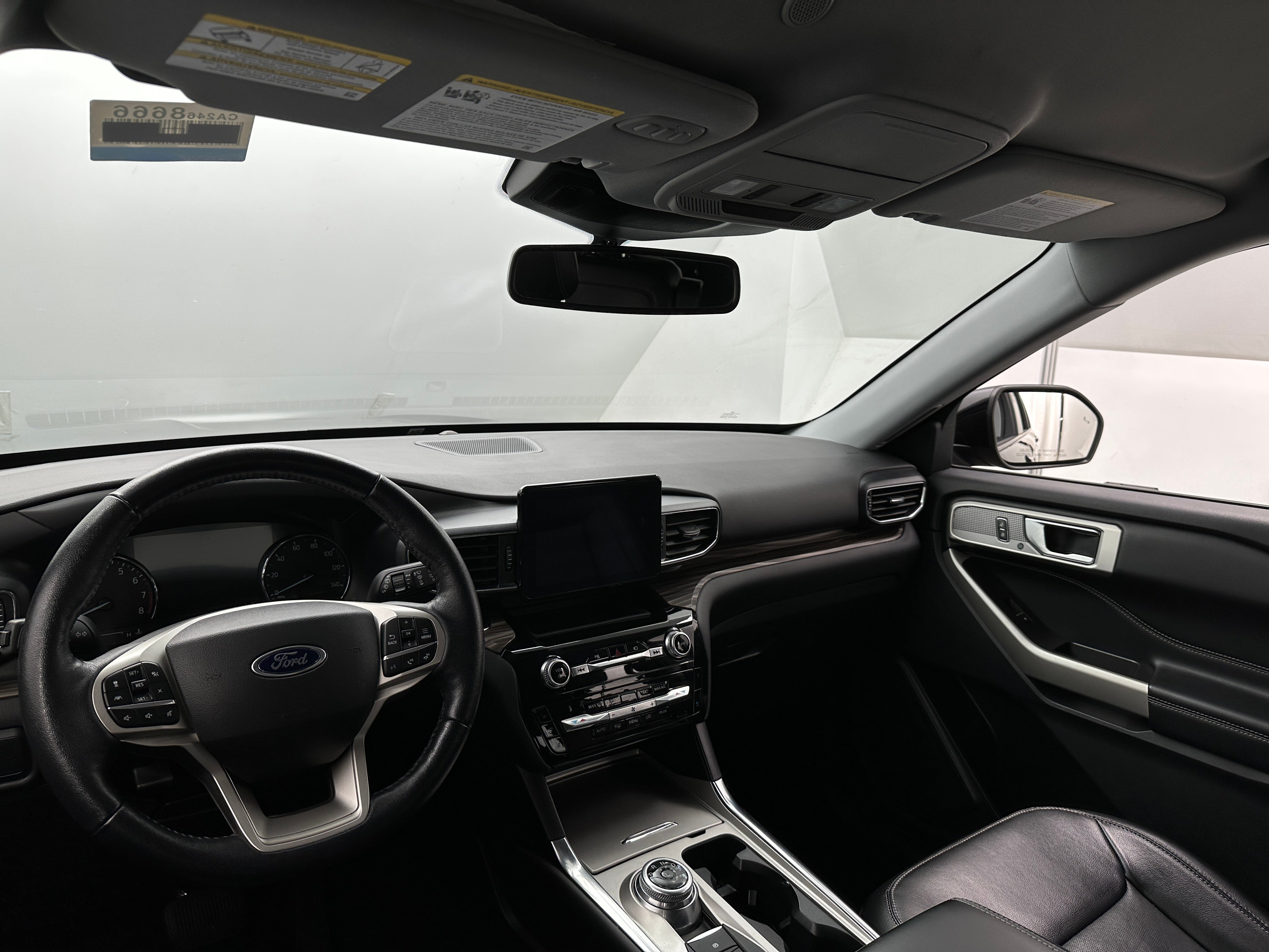 2022 Ford Explorer Limited 2