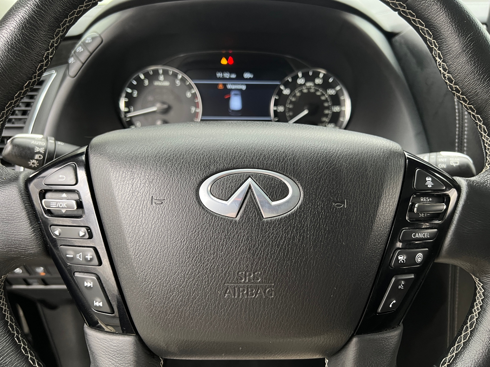 Thumbnail: 2023 INFINITI QX80 - 4