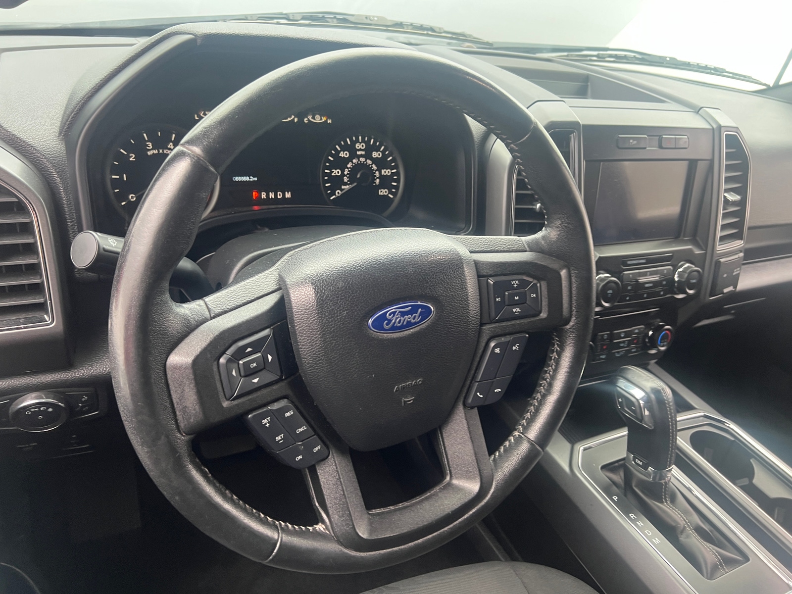 Thumbnail: 2018 Ford Econoline - 5