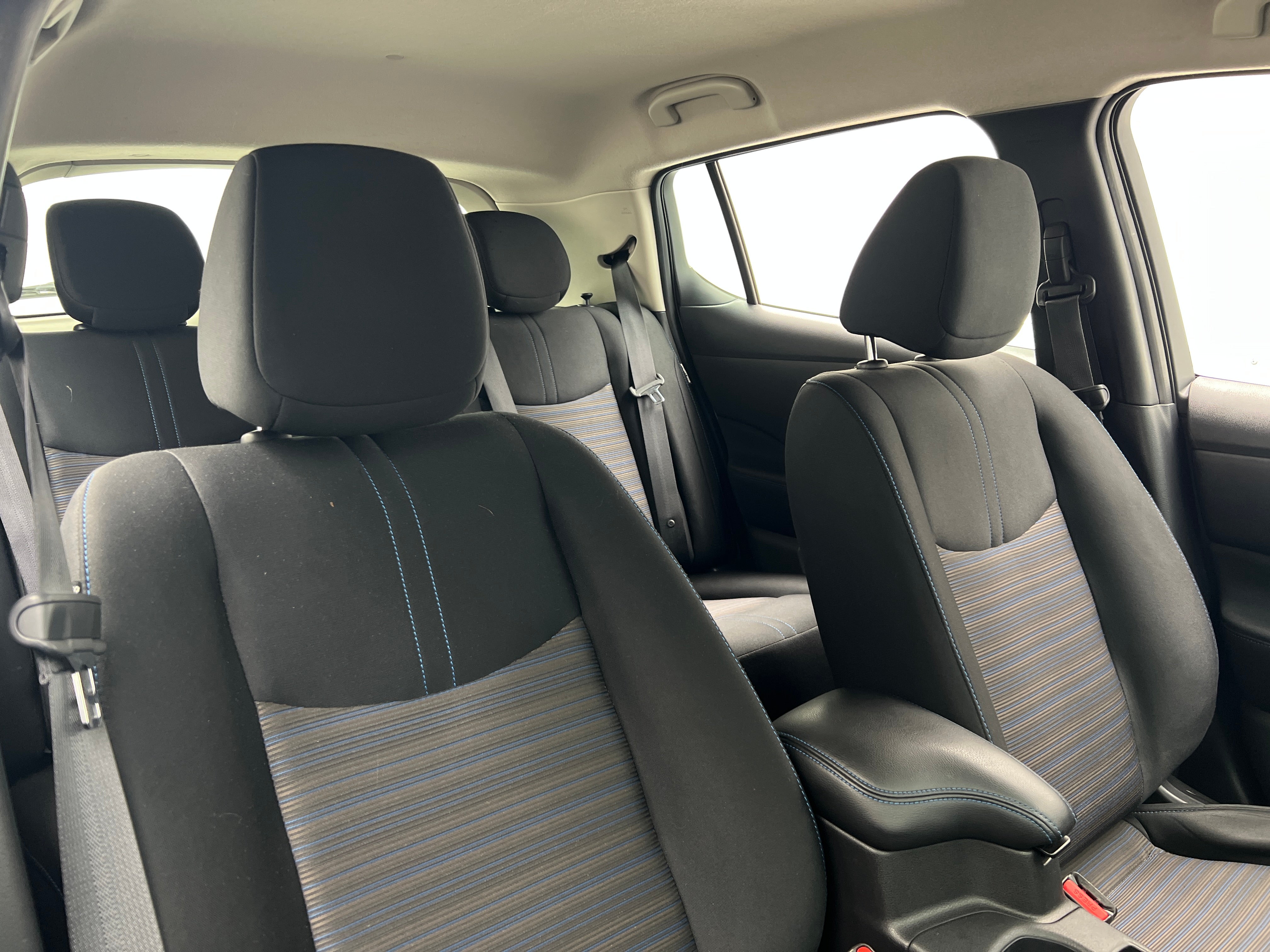 2021 Nissan Leaf S 2