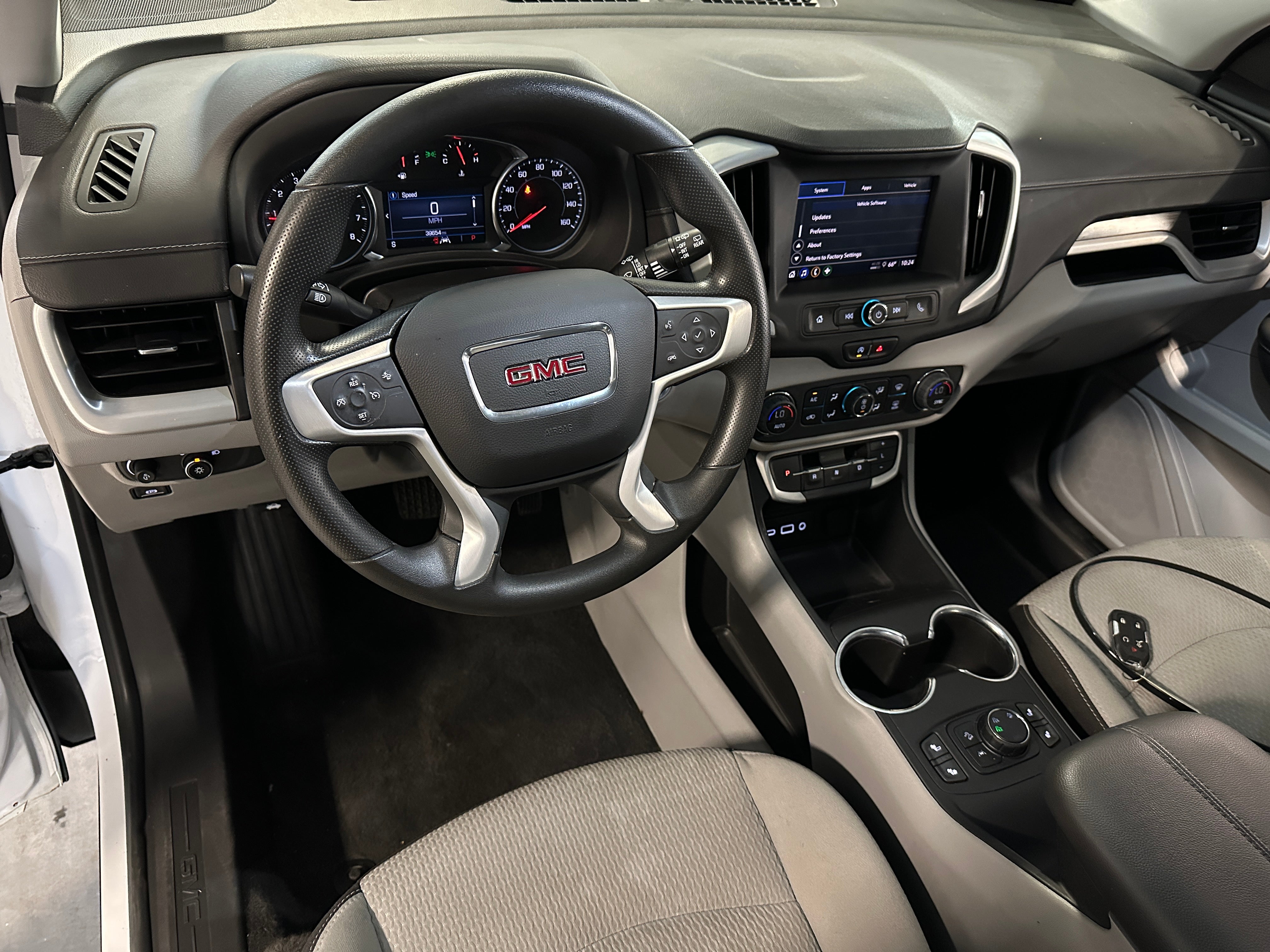 2023 GMC Terrain SLE 3