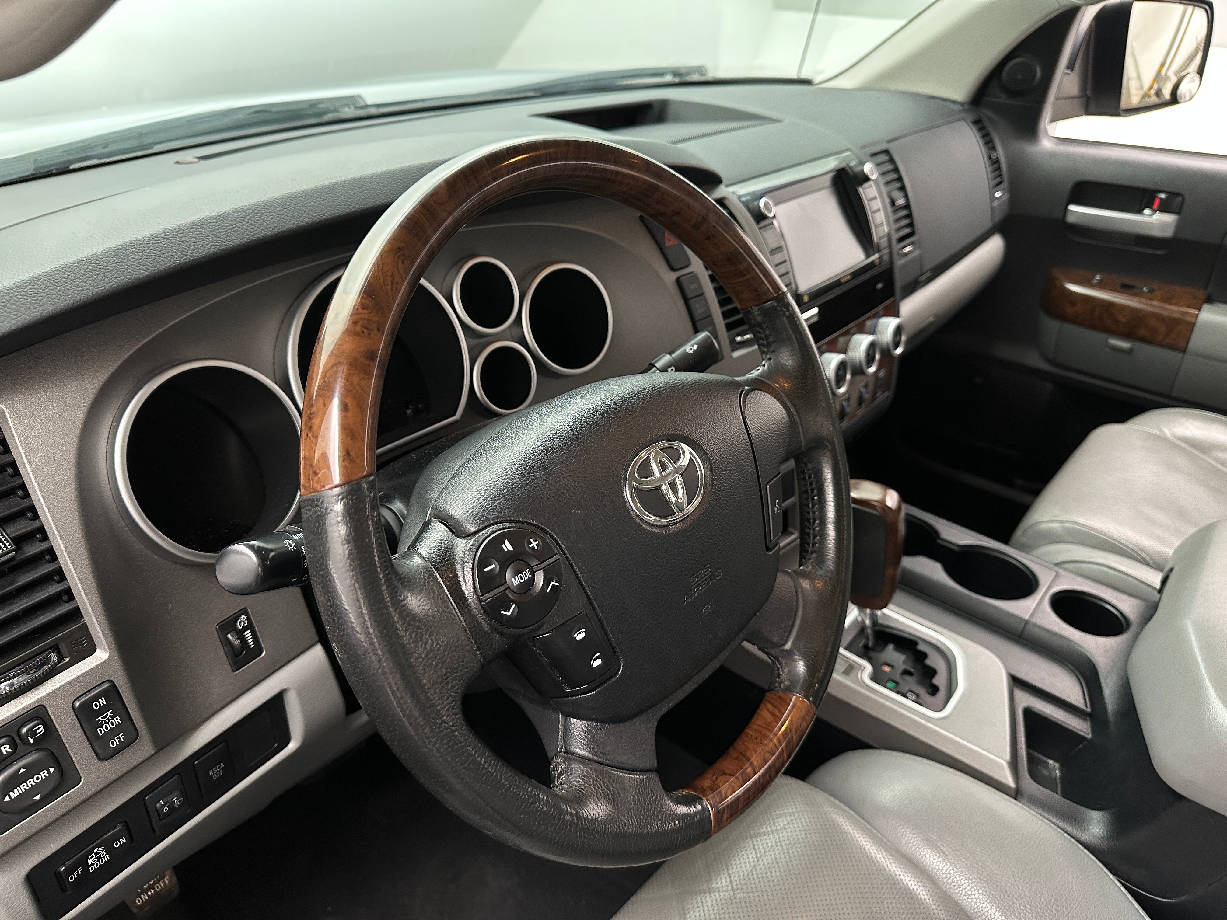 2013 Toyota Tundra Platinum 4