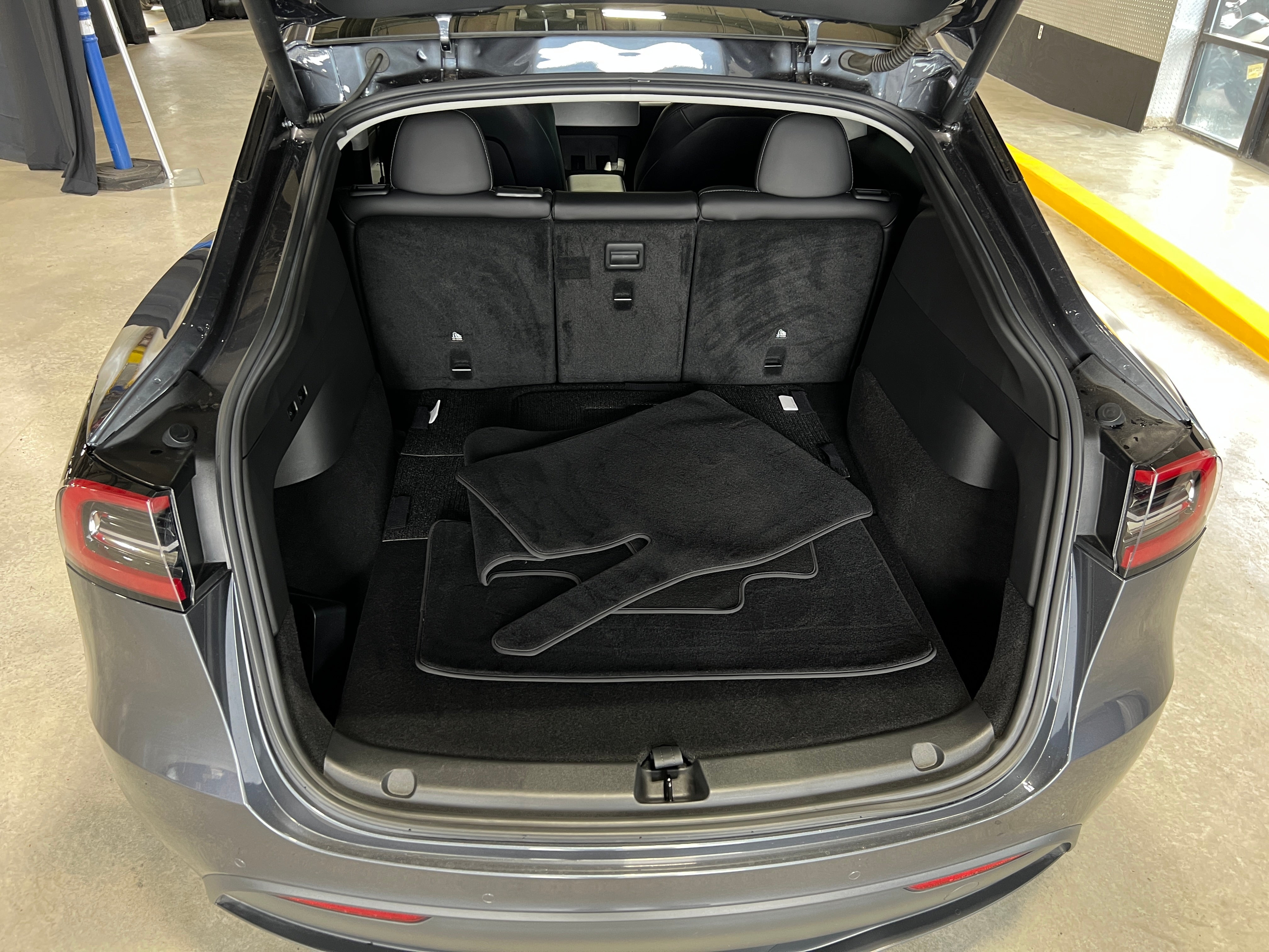 2022 Tesla Model Y Long Range 6
