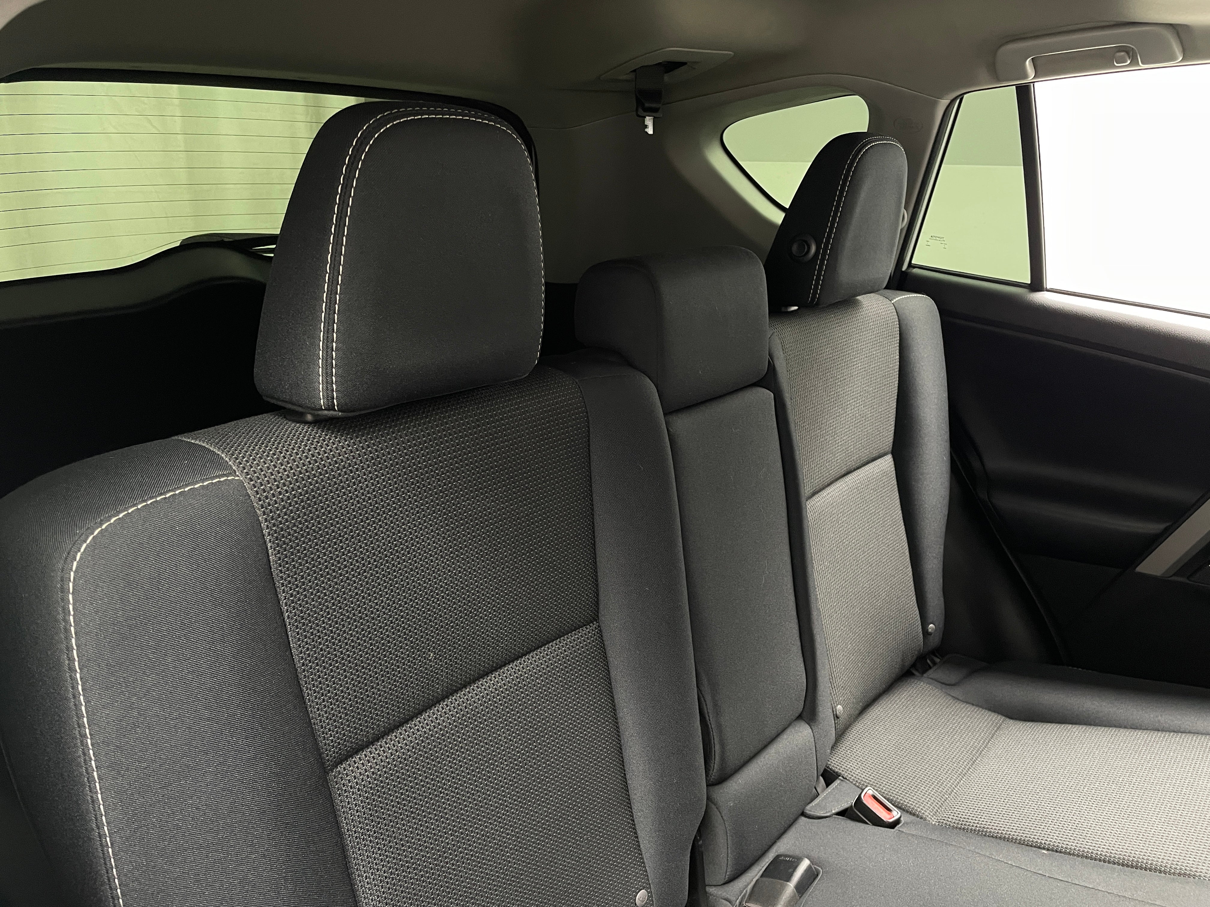 2018 Toyota RAV4 Adventure 6