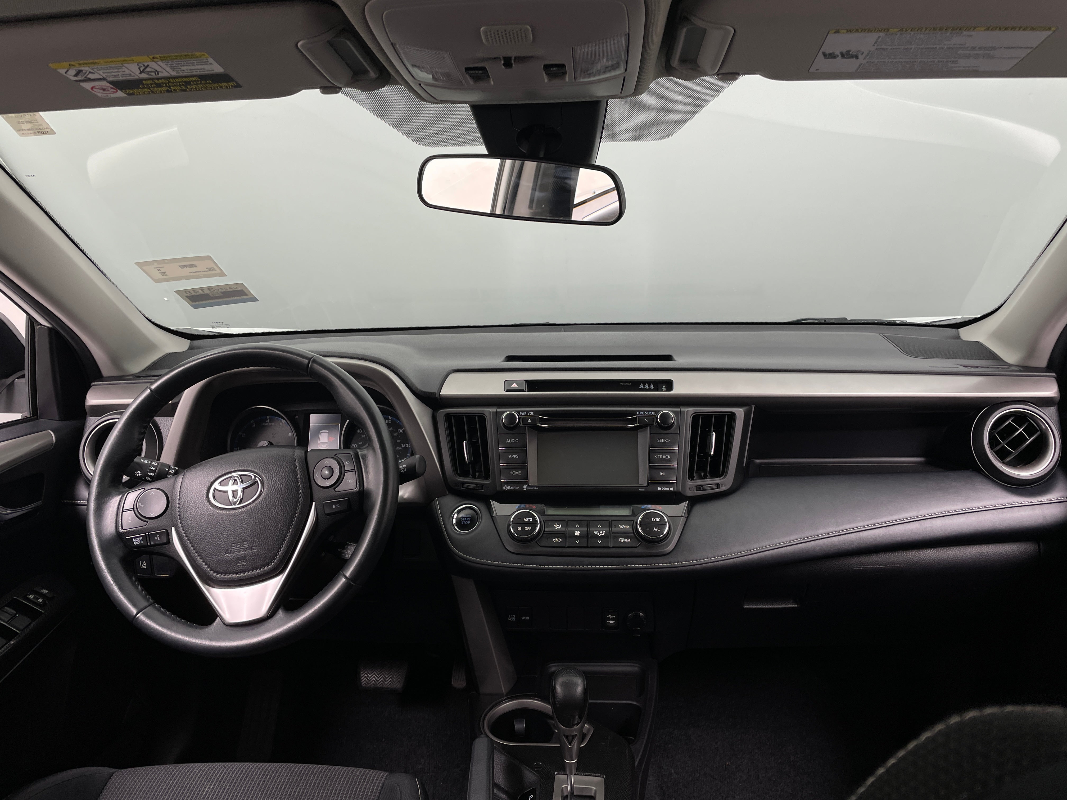 2018 Toyota RAV4 Adventure 3