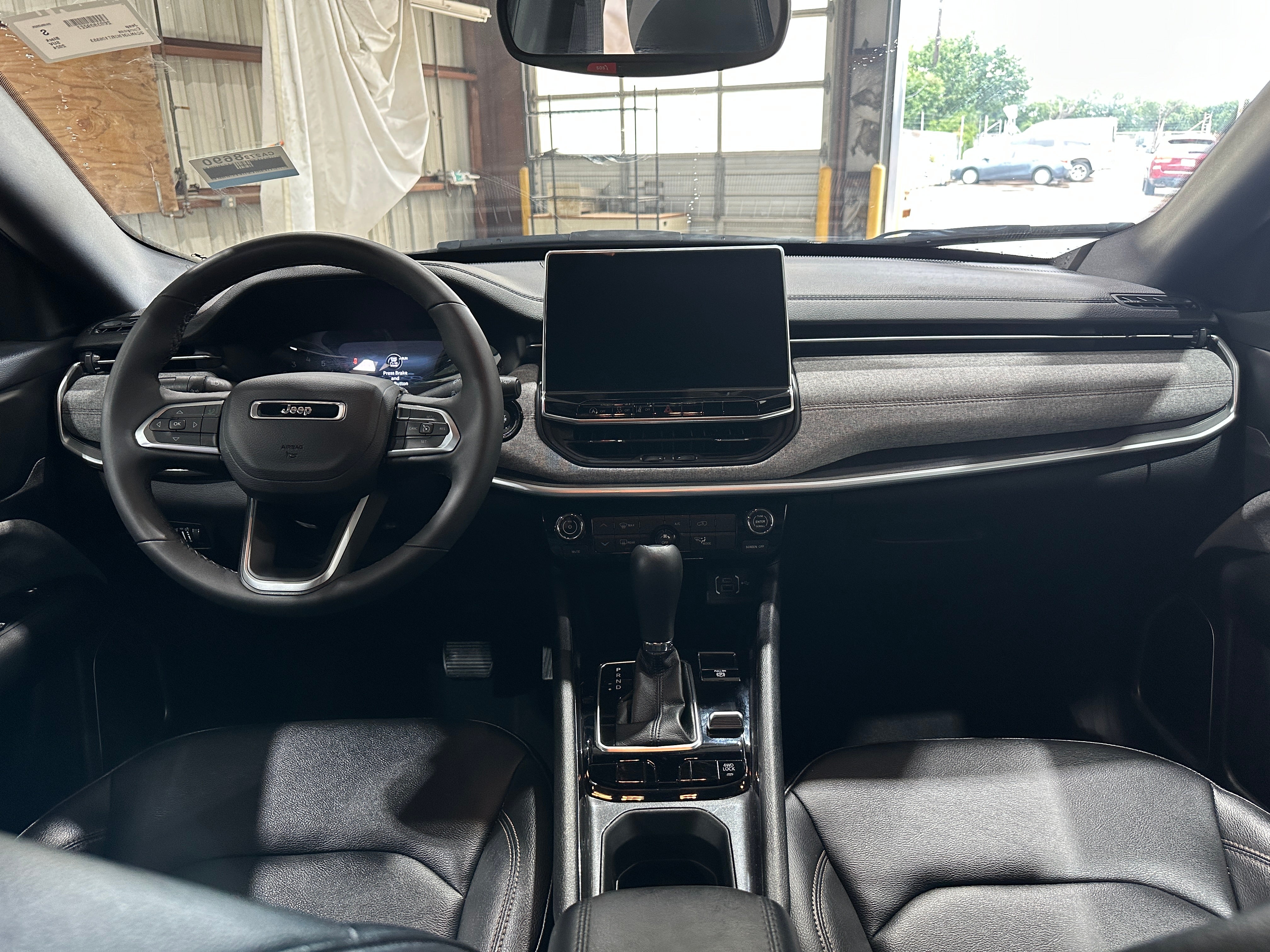 2024 Jeep Compass Latitude 2