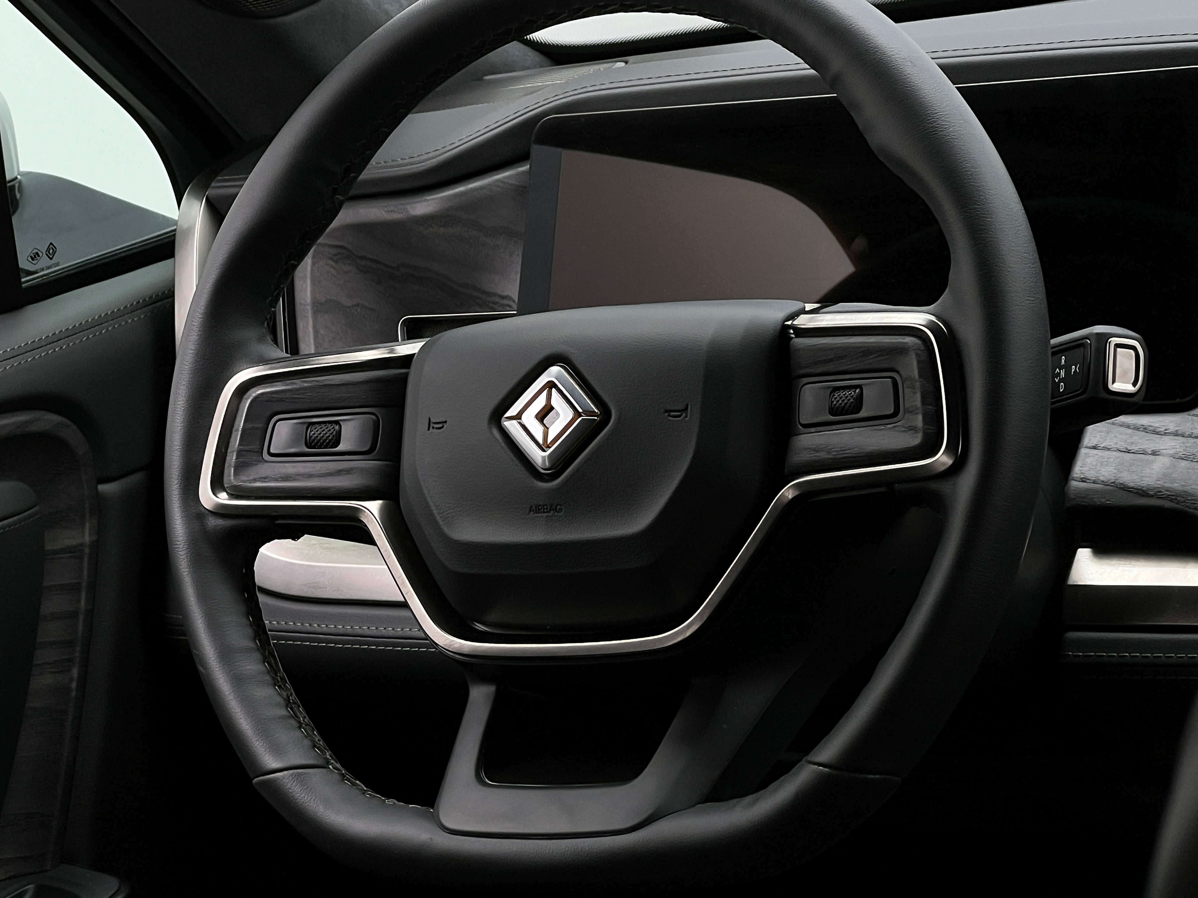 2023 Rivian R1S Adventure 4