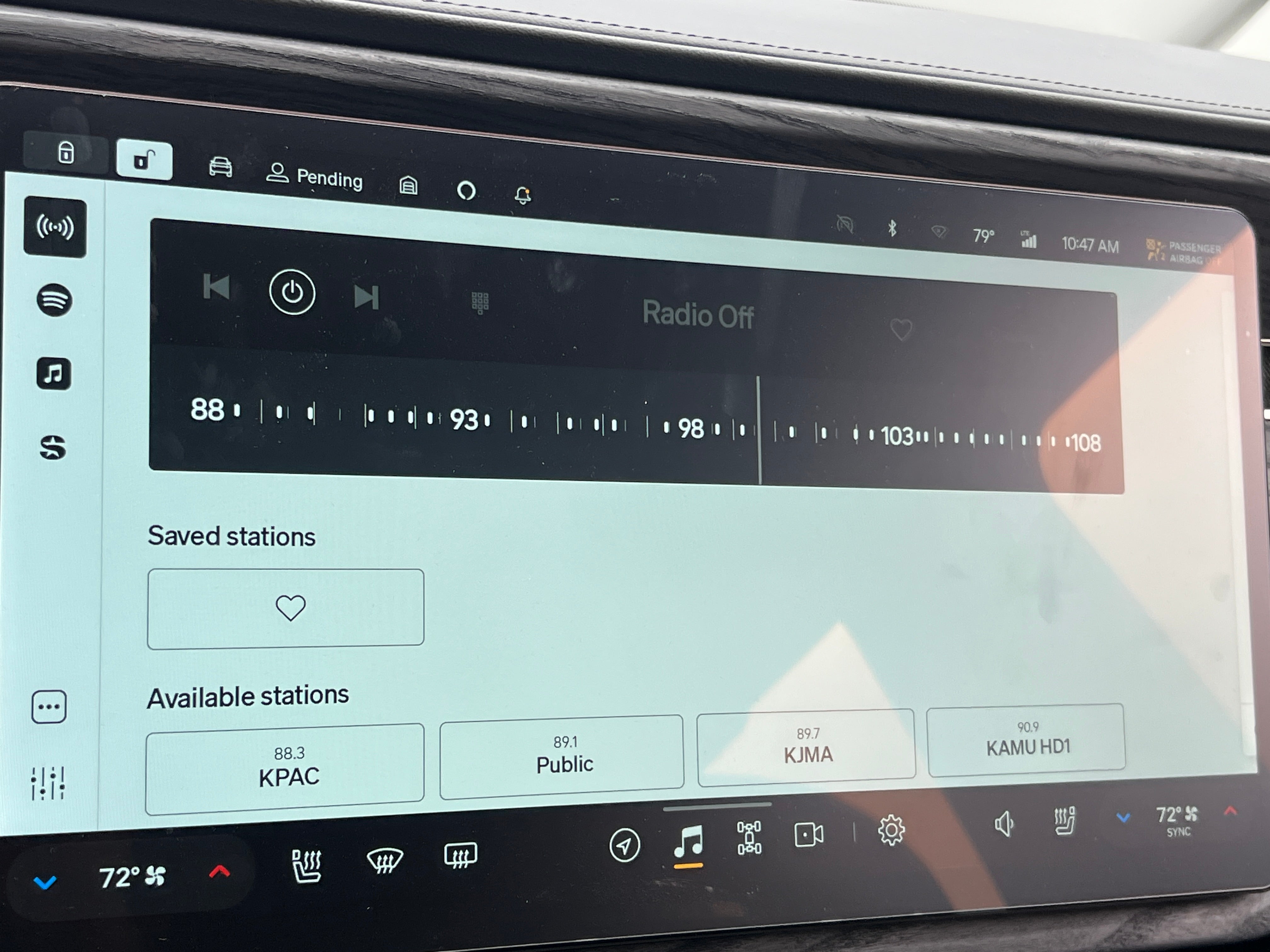 2023 Rivian R1S Adventure 3