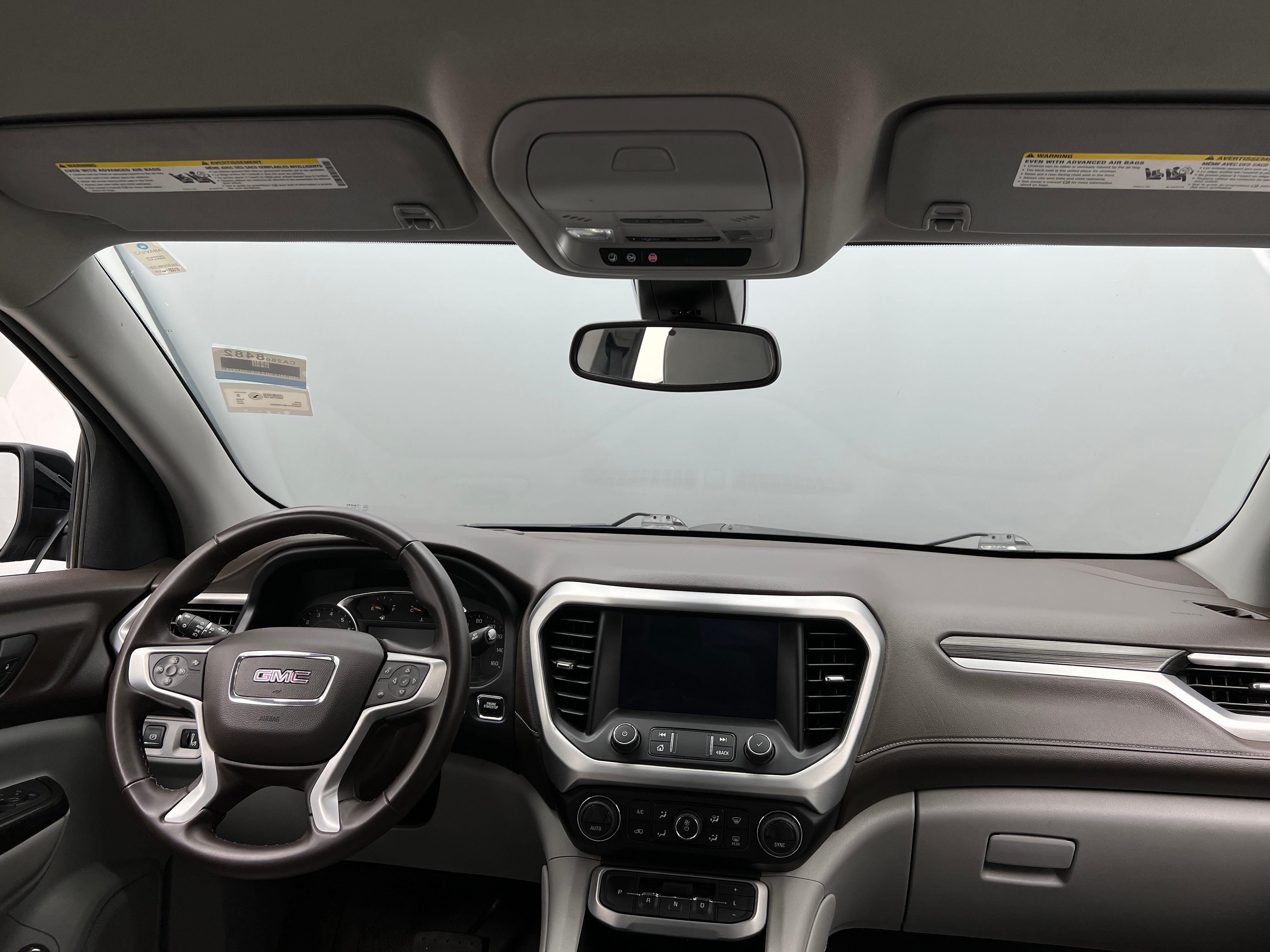 2023 GMC Acadia SLT 2