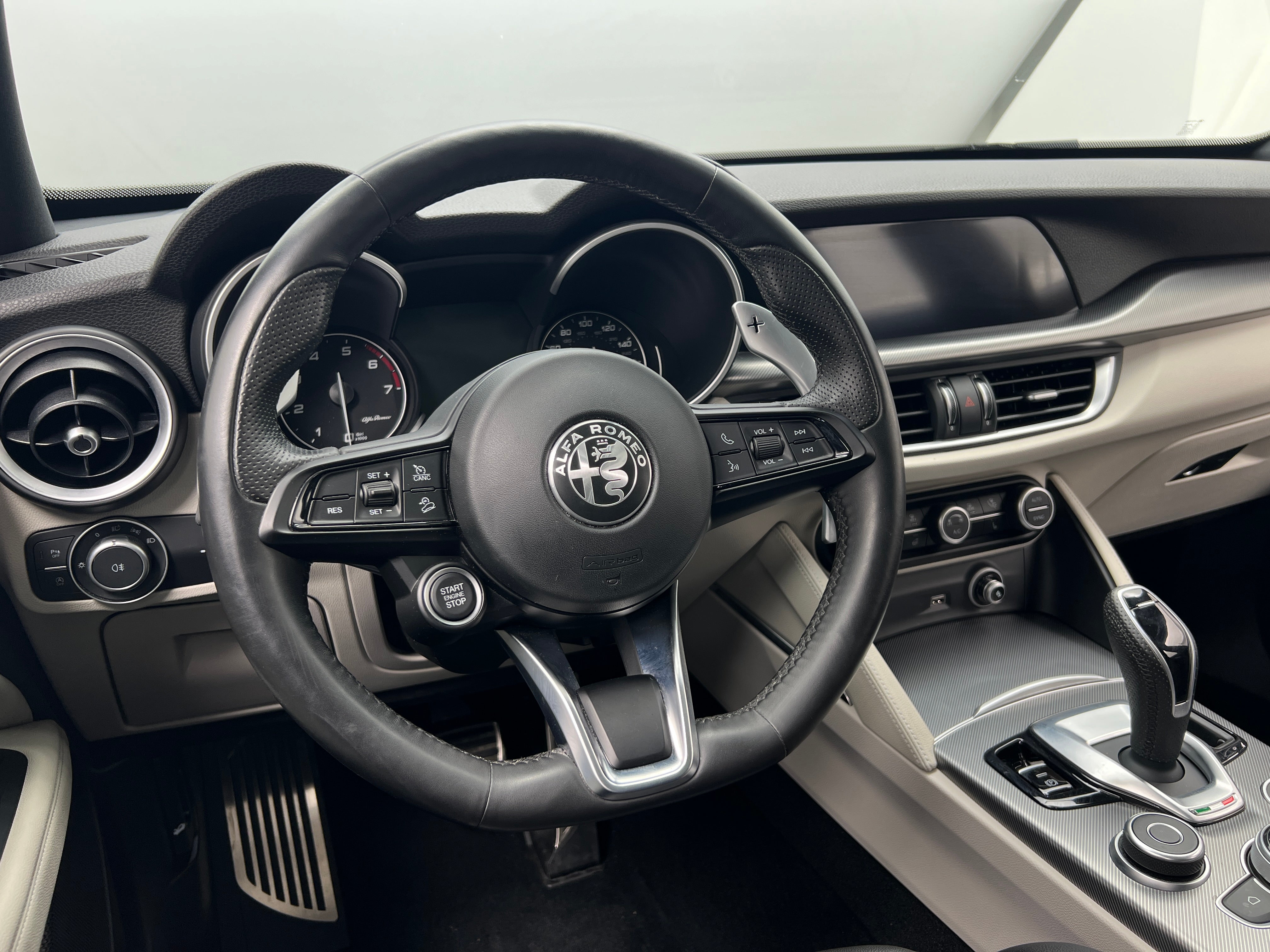 2020 Alfa Romeo Stelvio Ti Sport 4
