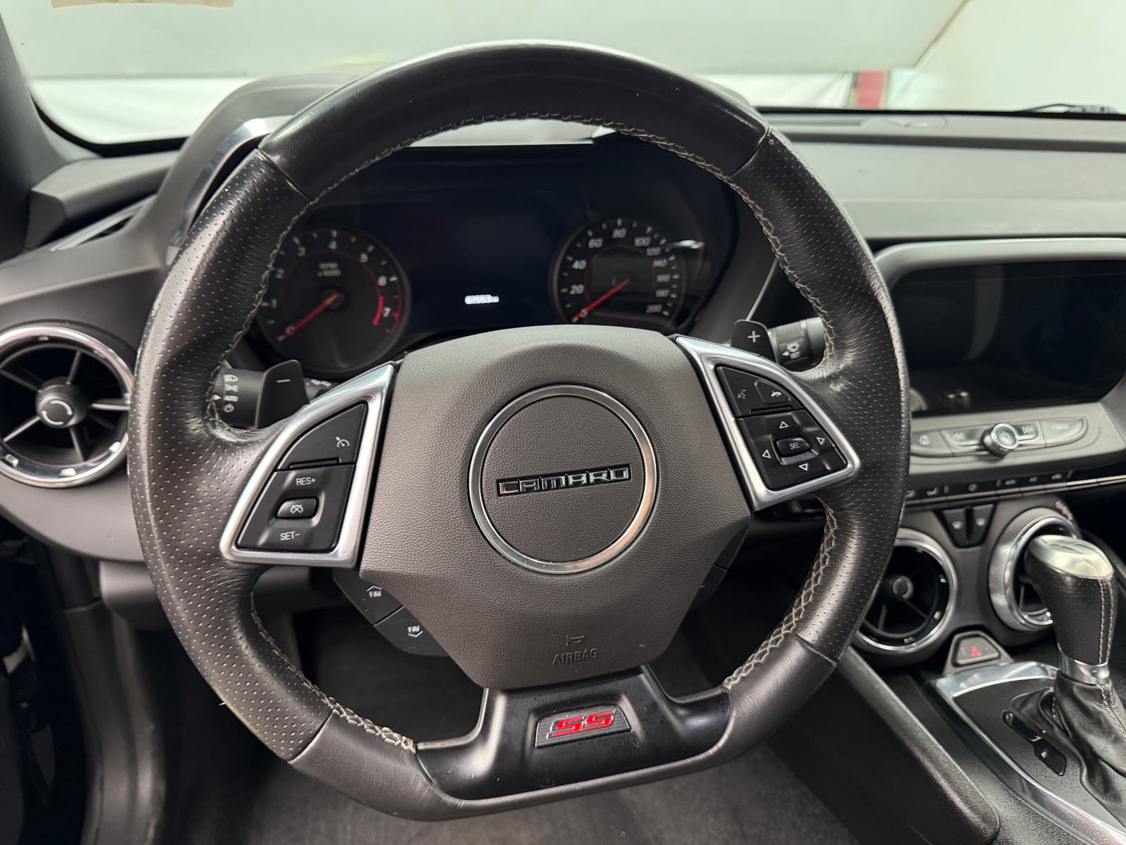 Thumbnail: 2019 Chevrolet Camaro - 4