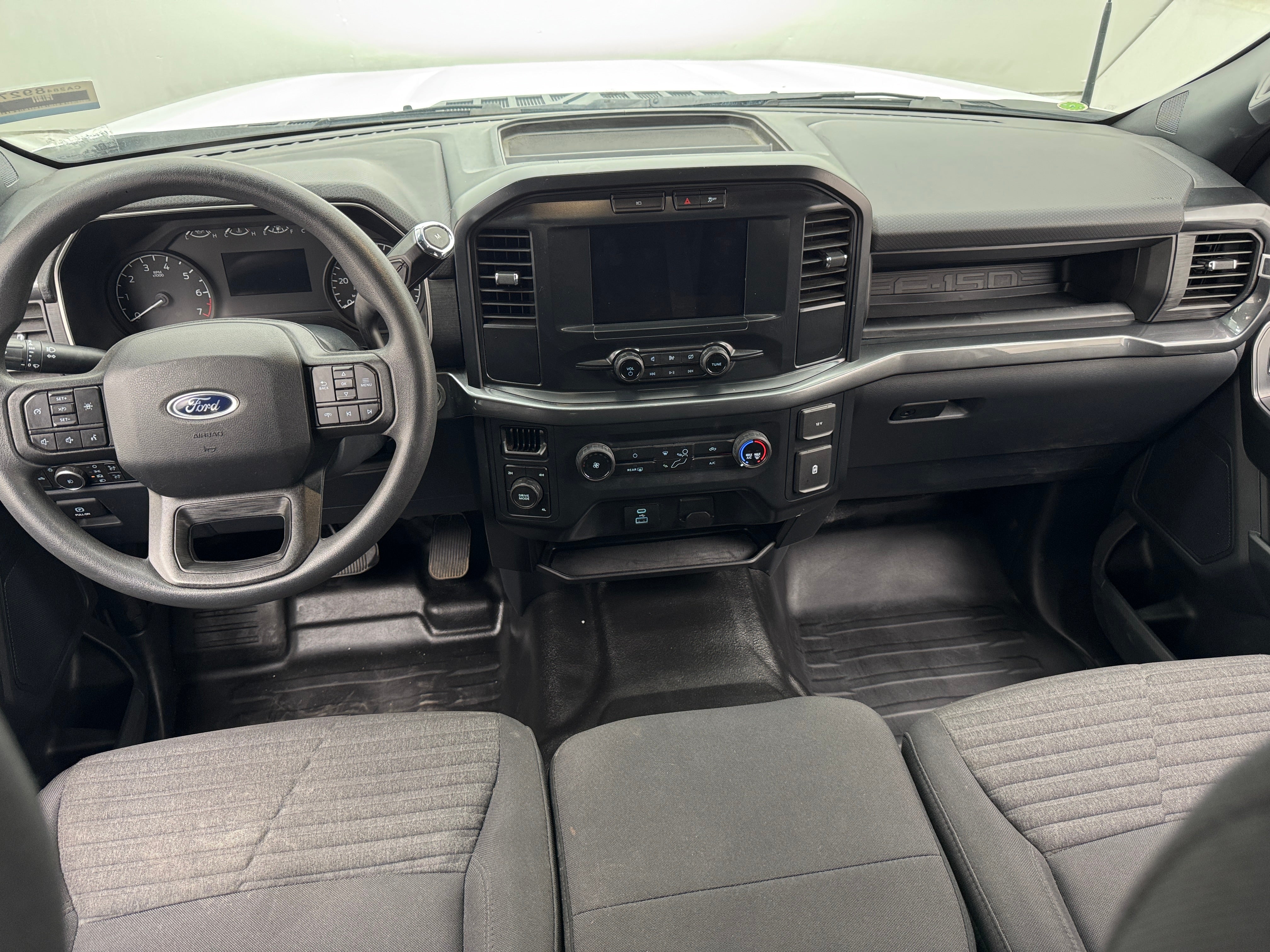 2022 Ford Econoline E-150 3
