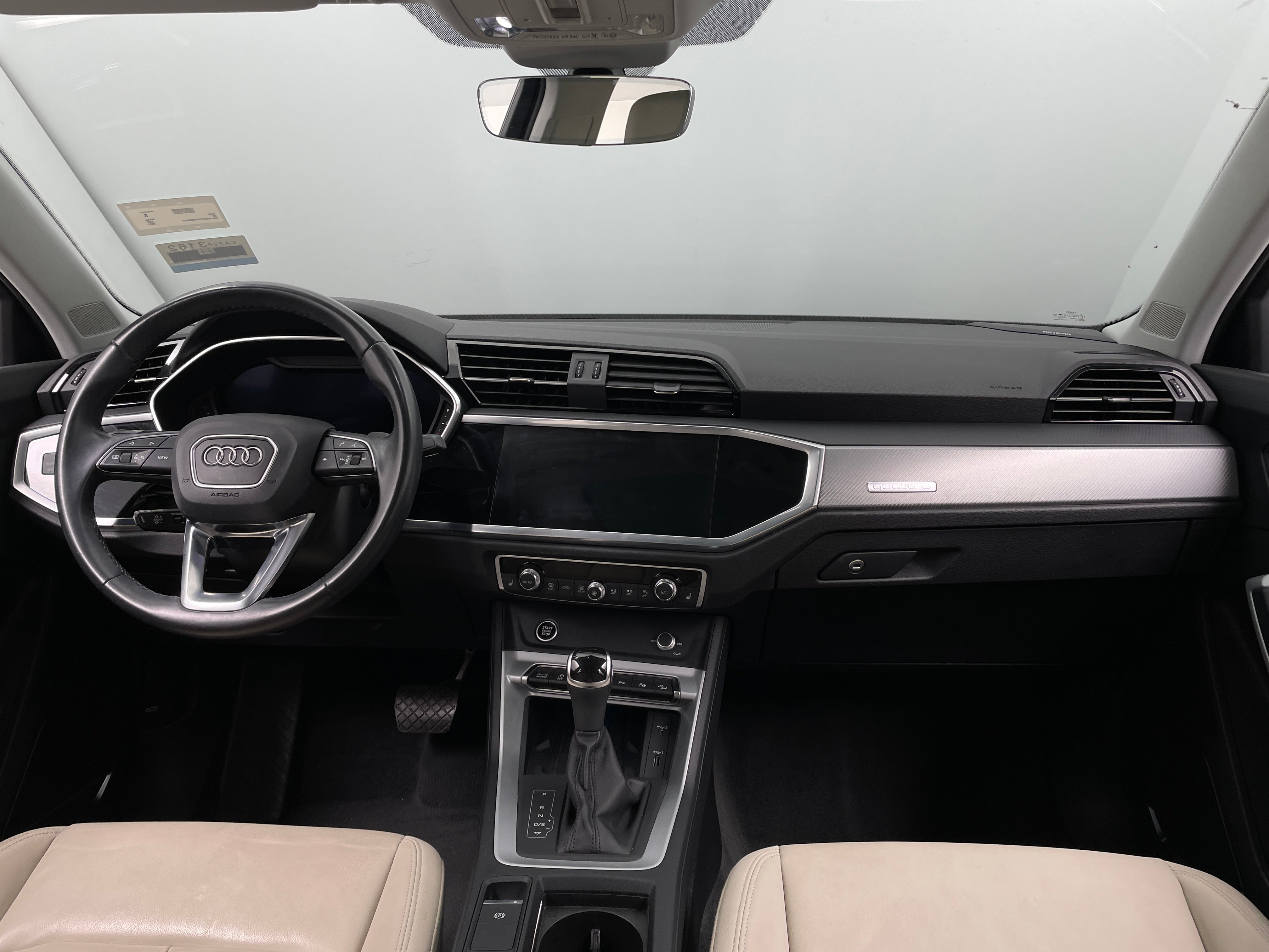 Thumbnail: 2021 Audi Q3 - 2