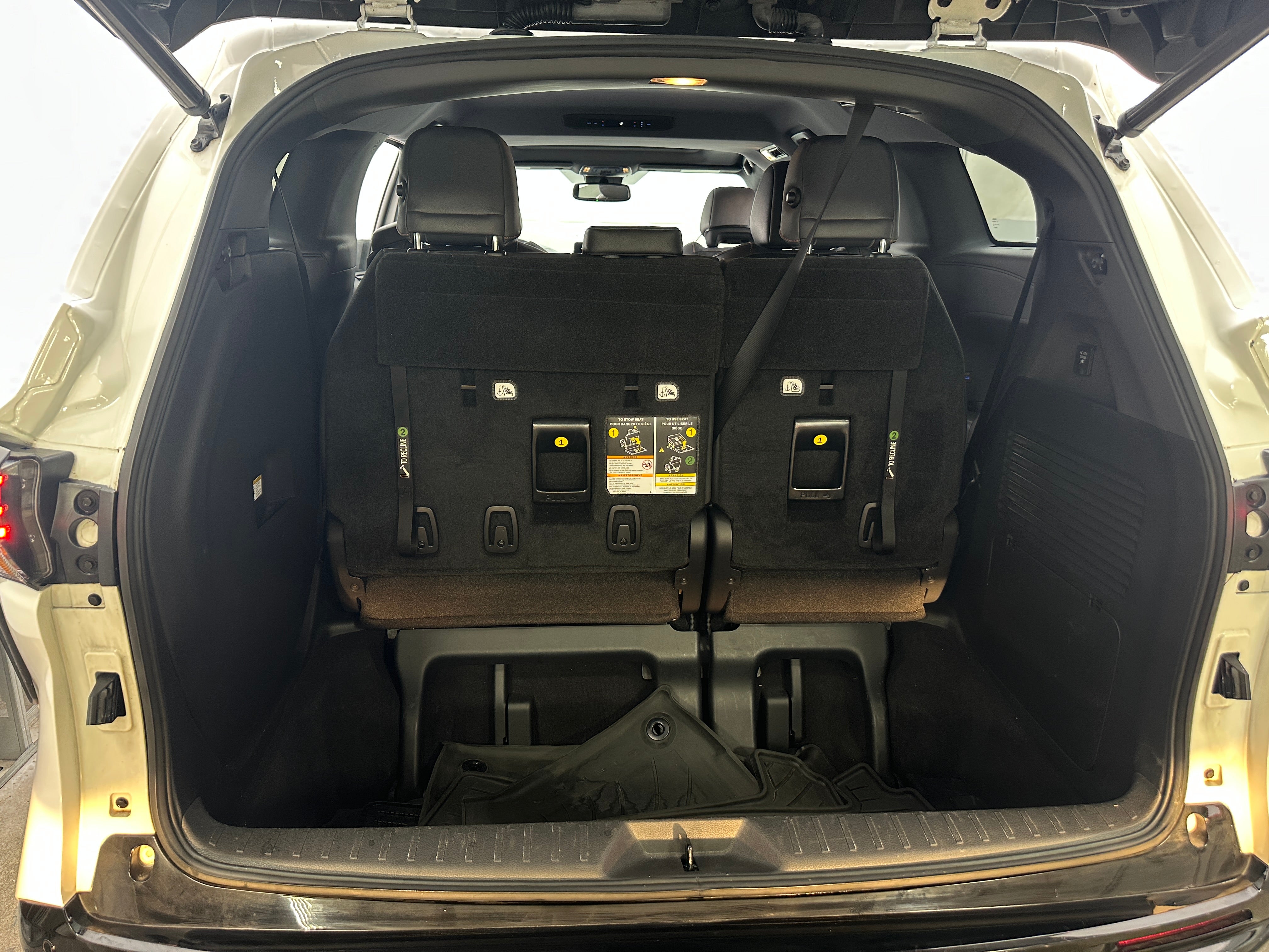 2021 Toyota Sienna XSE 6