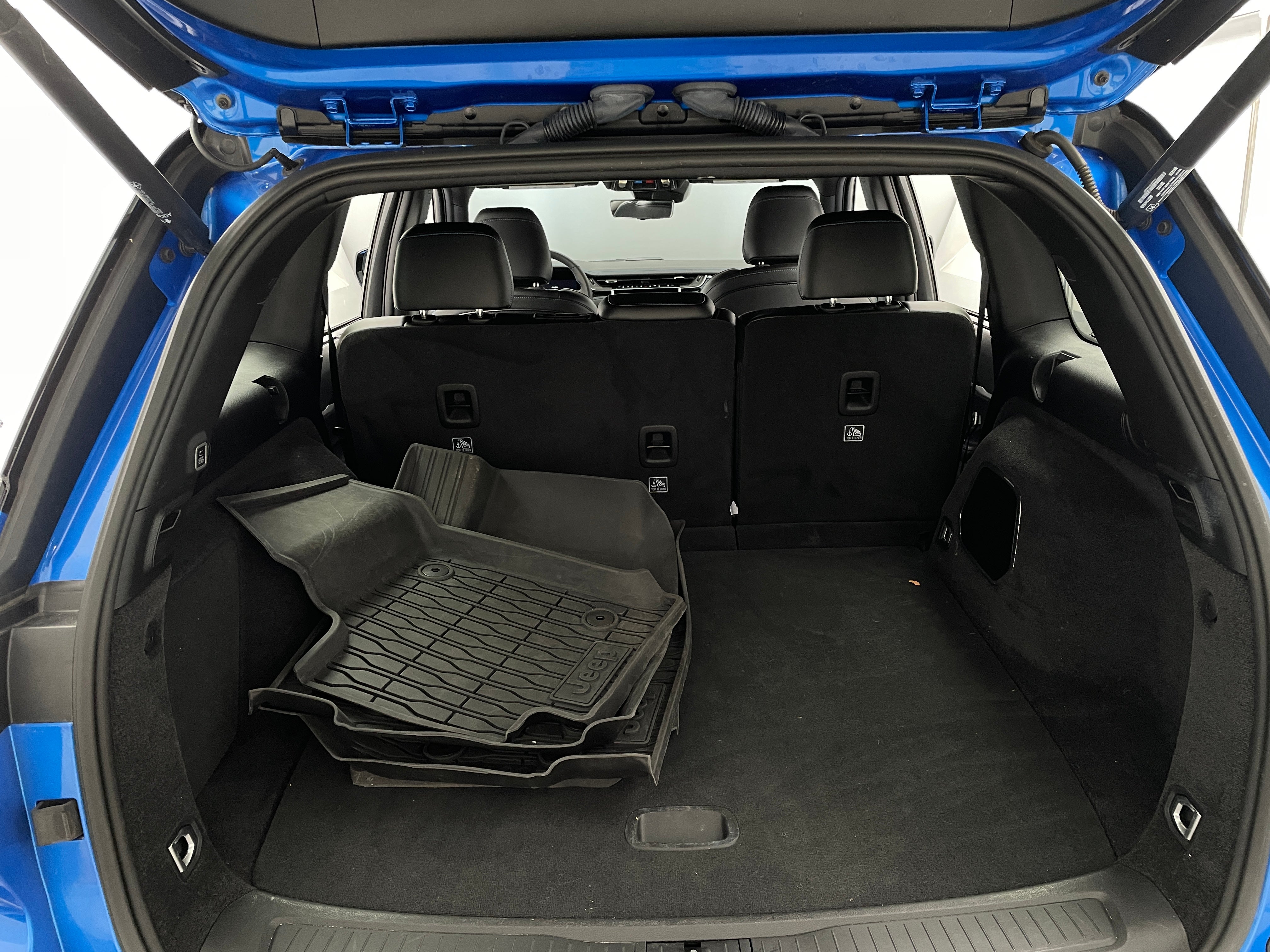 2022 Jeep Grand Cherokee Trailhawk 4xe 6
