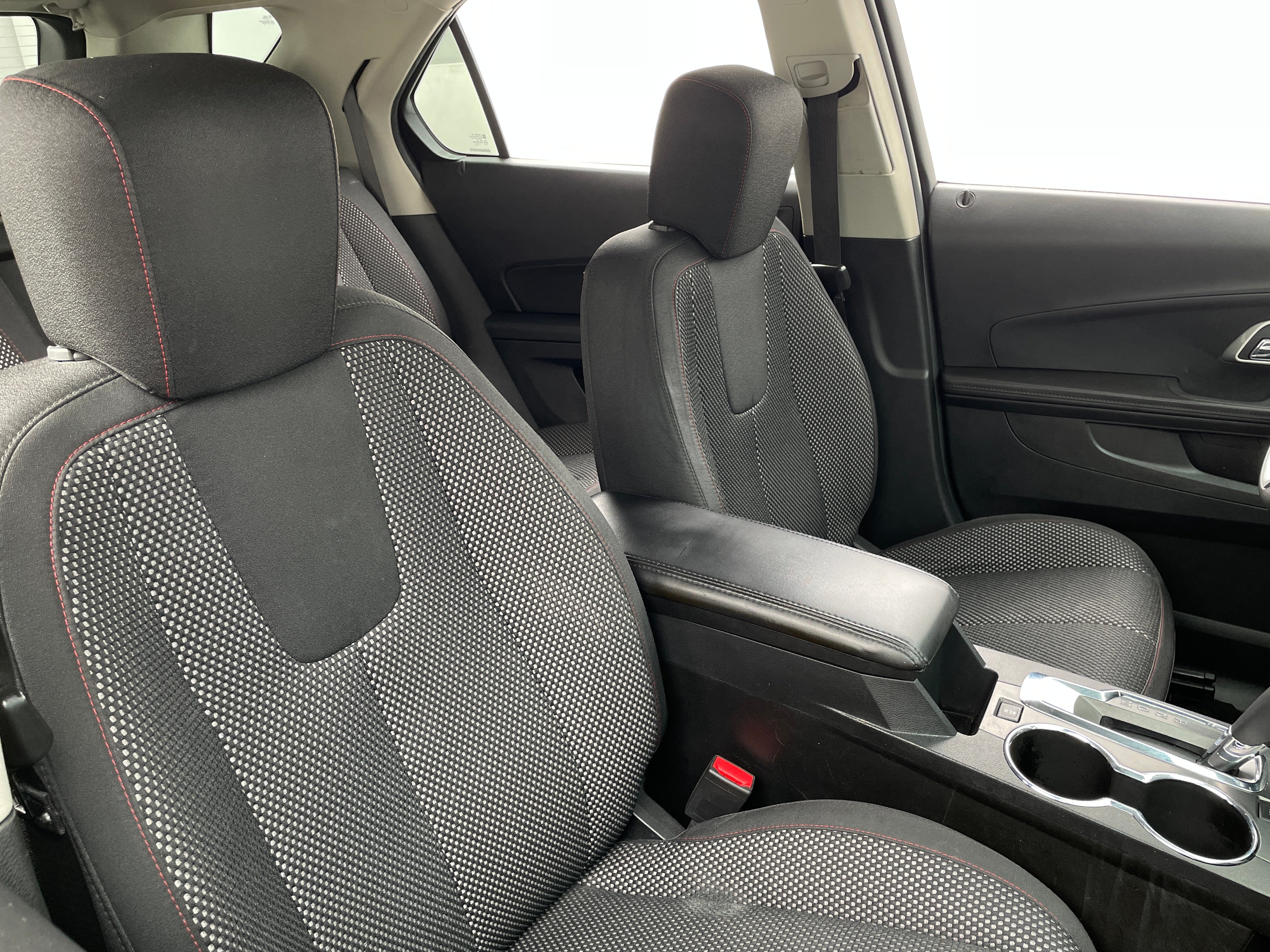 2016 Chevrolet Equinox LT 2