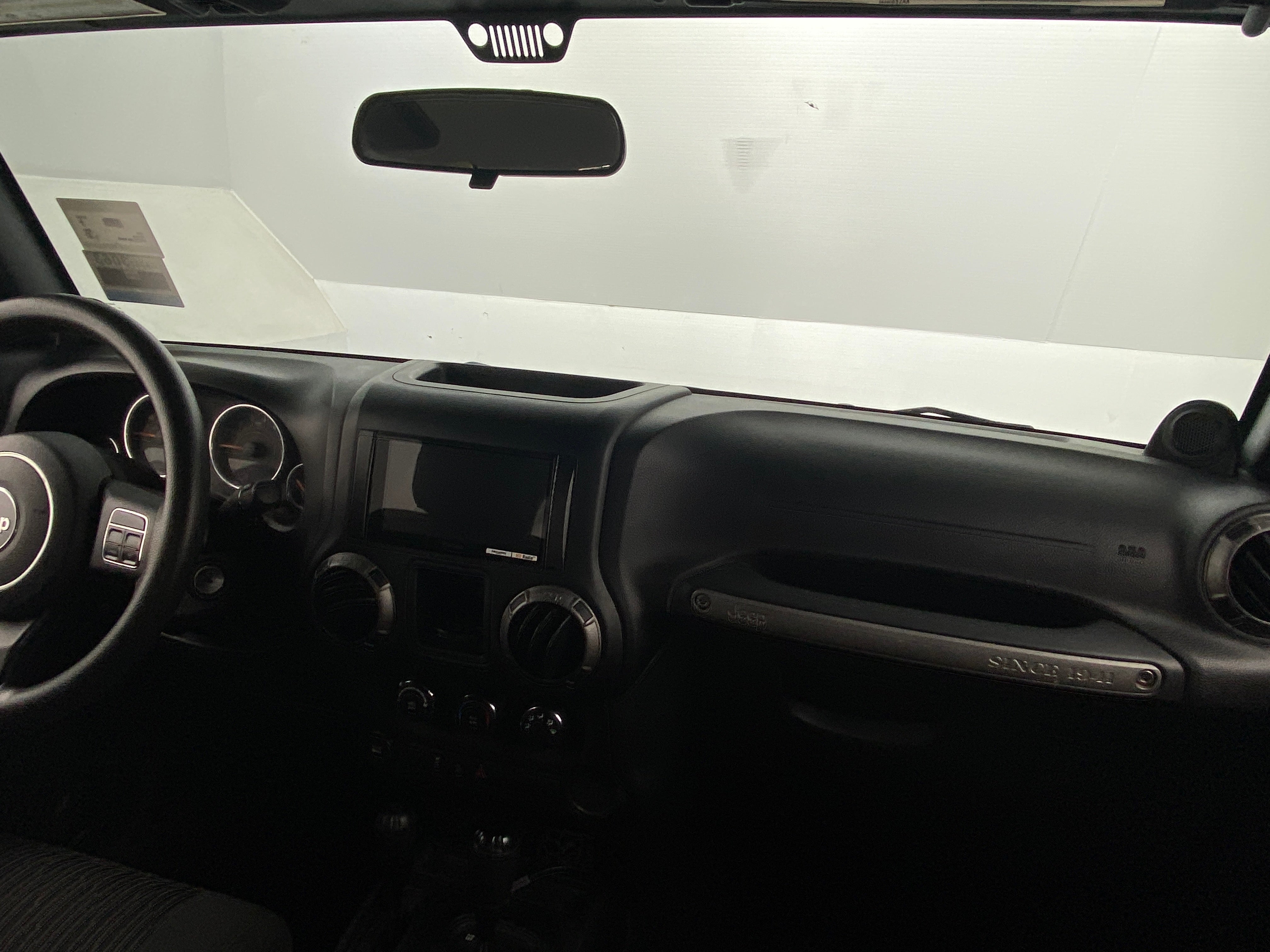 Thumbnail: 2011 Jeep Wrangler - 3