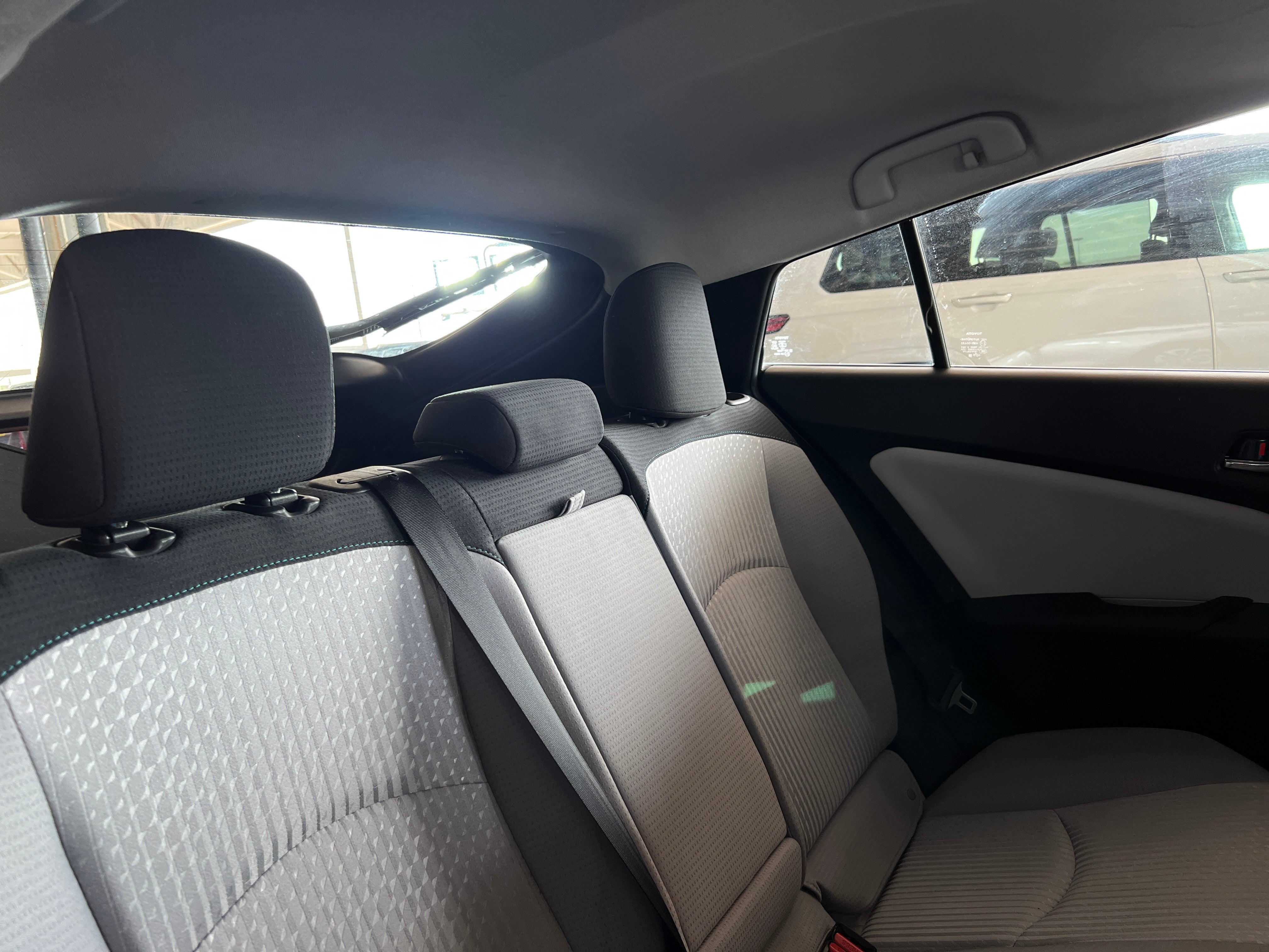 2017 Toyota Prius Three Touring 6