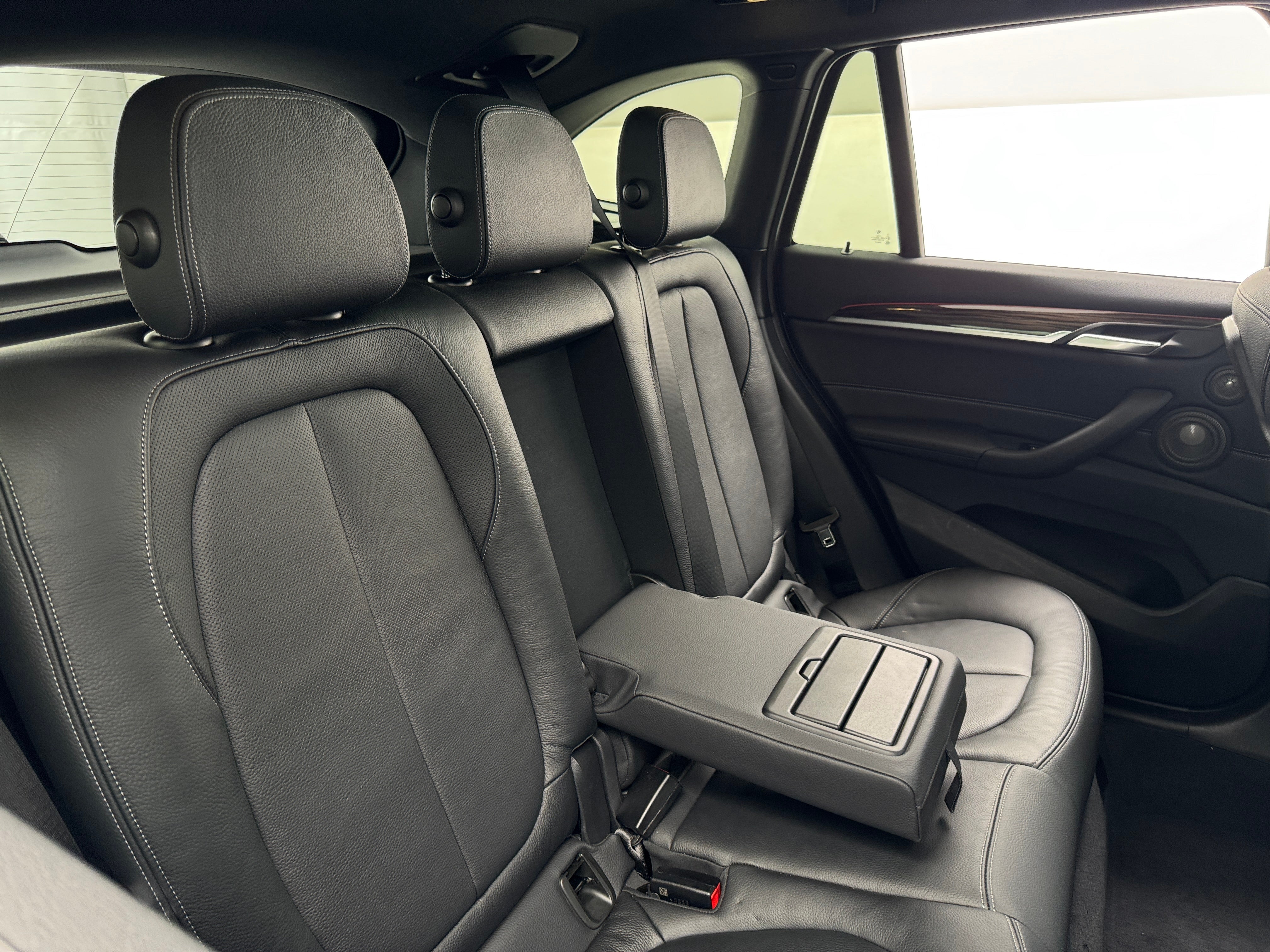 2017 BMW X1 xDrive28i 5