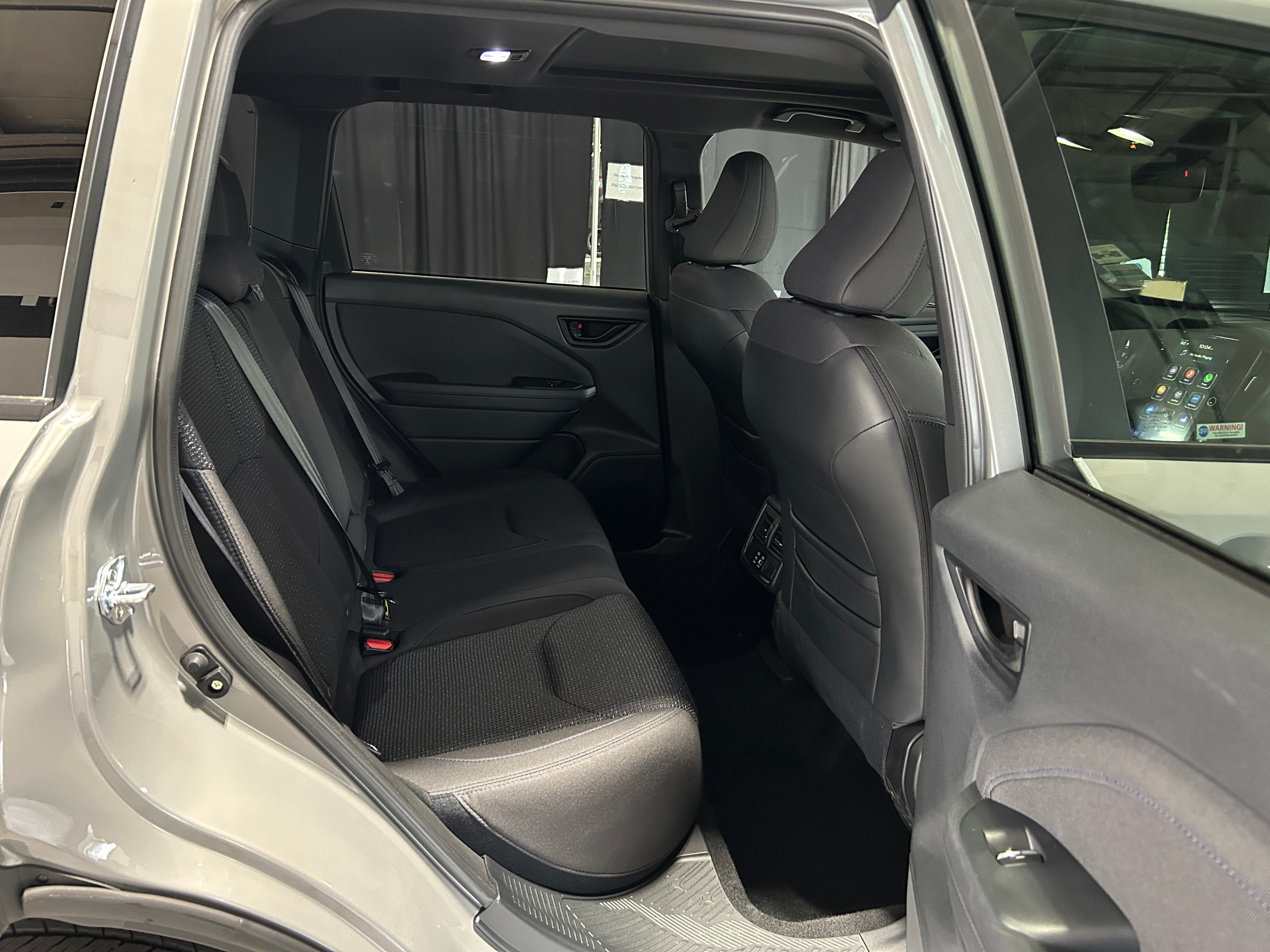 2025 Subaru Forester Premium 6