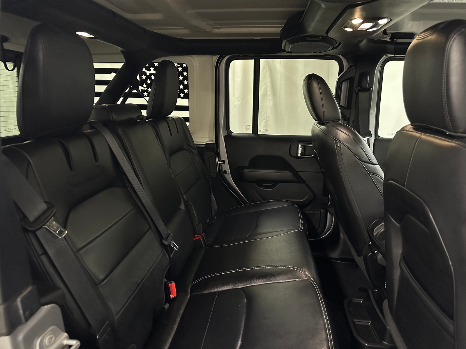 Thumbnail: 2021 Jeep Wrangler - 5