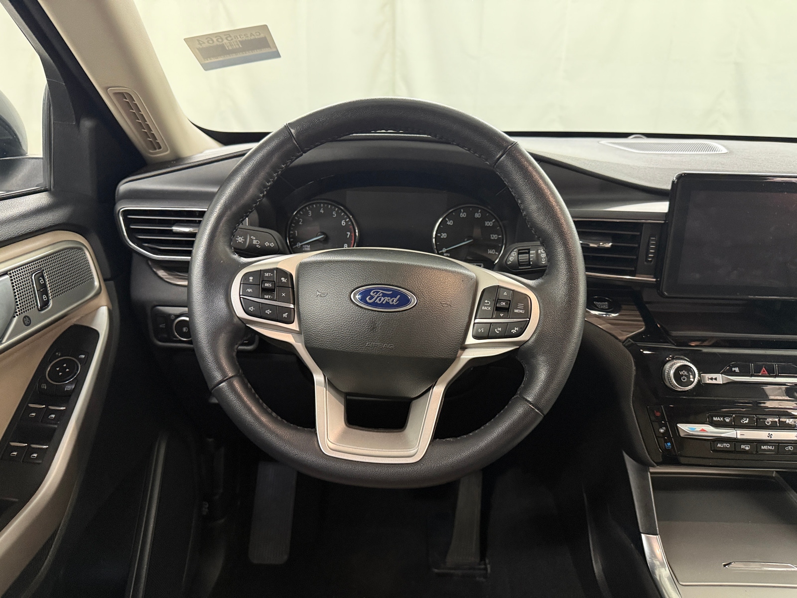 Thumbnail: 2023 Ford Explorer - 4