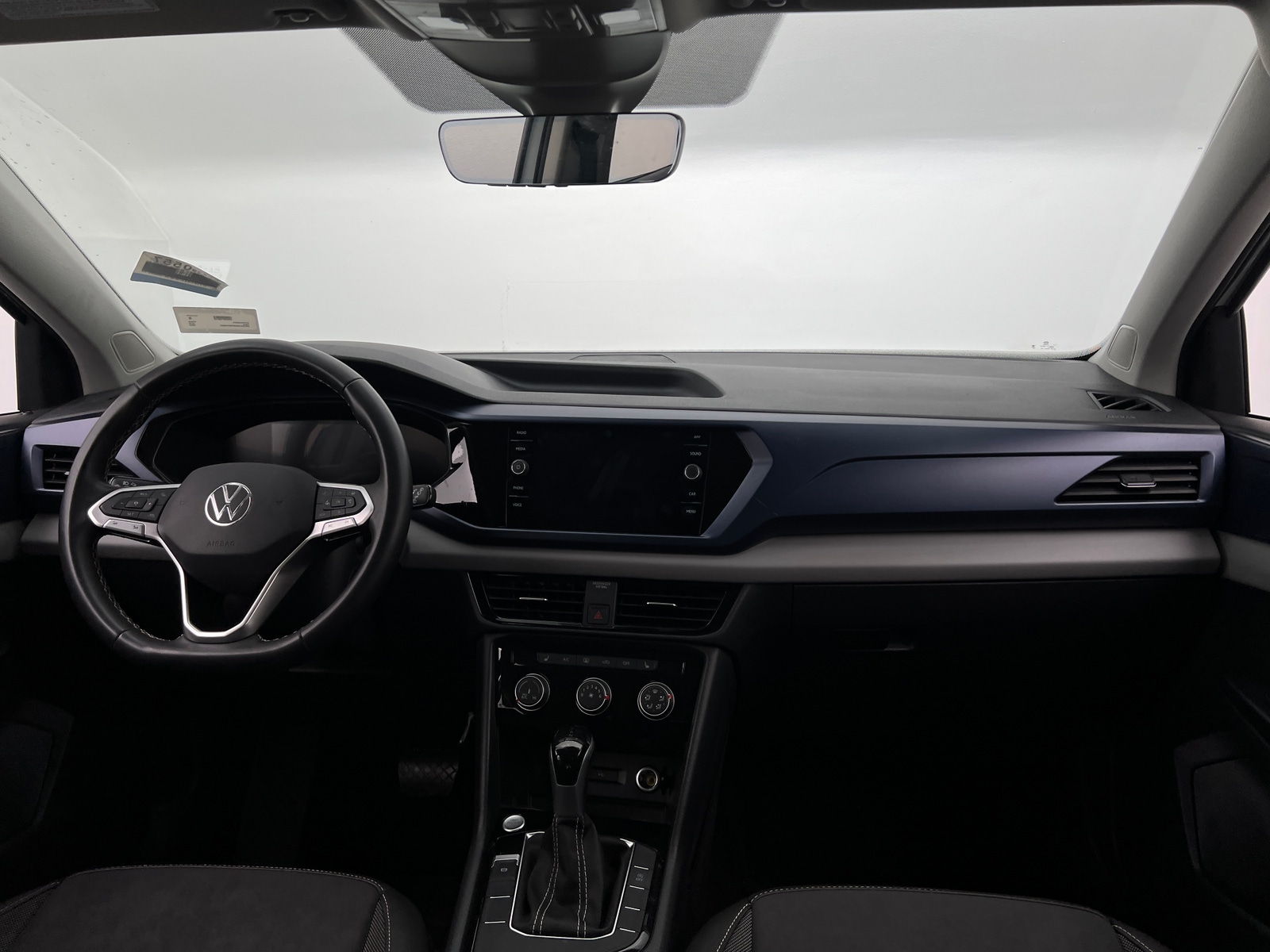 Thumbnail: 2023 Volkswagen Taos - 2