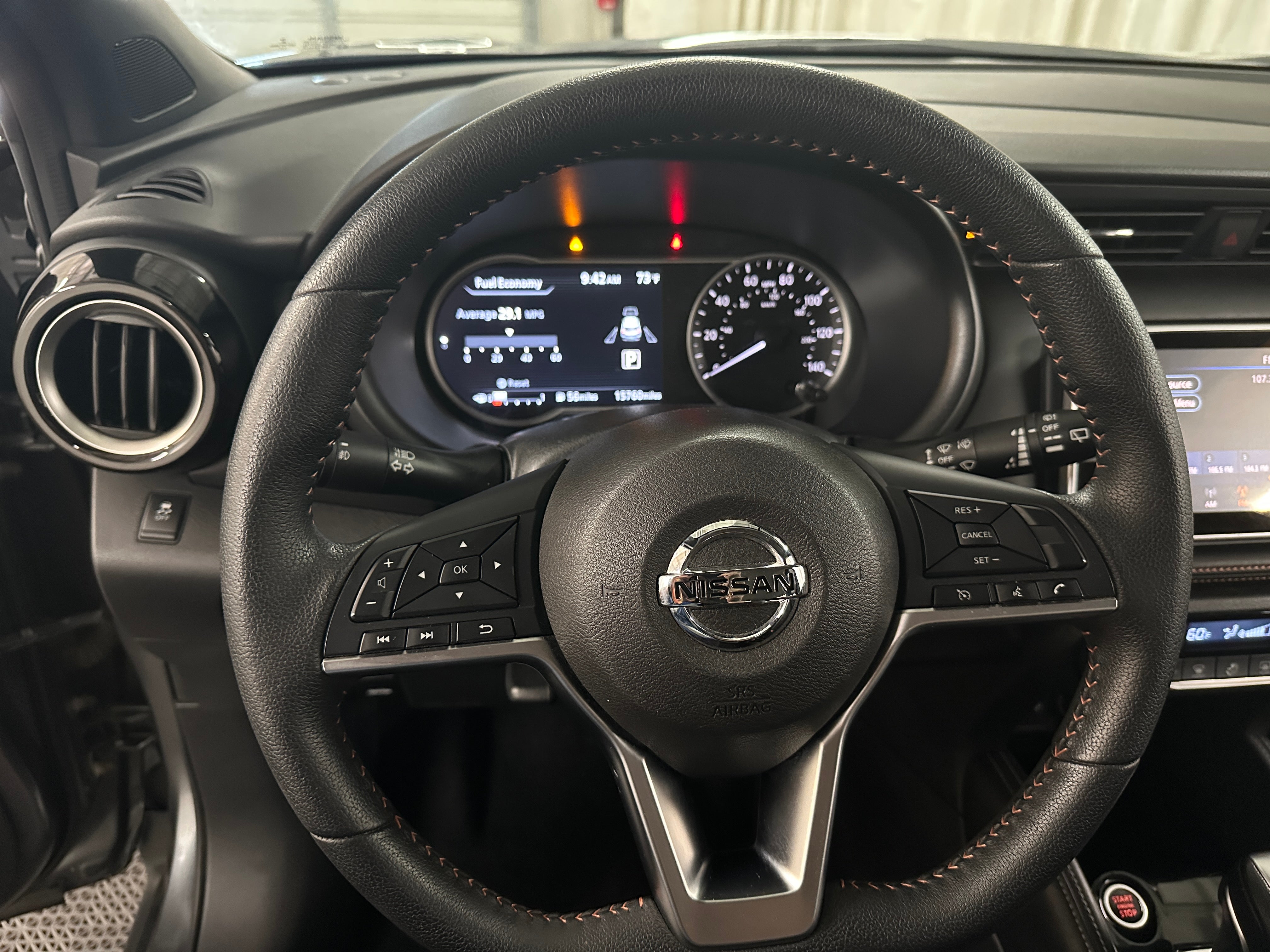2019 Nissan Kicks SR 4