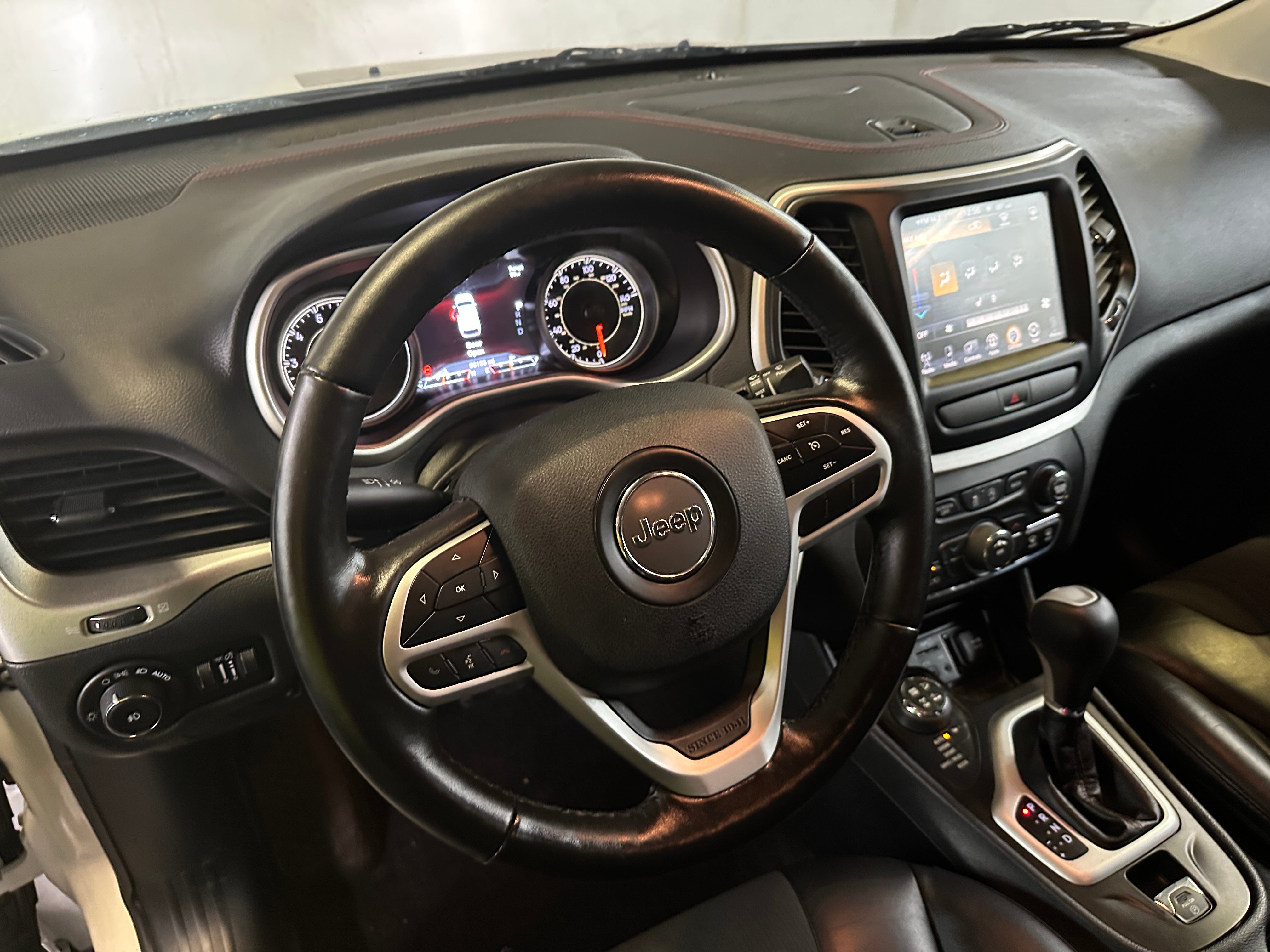 2017 Jeep Cherokee Trailhawk 5
