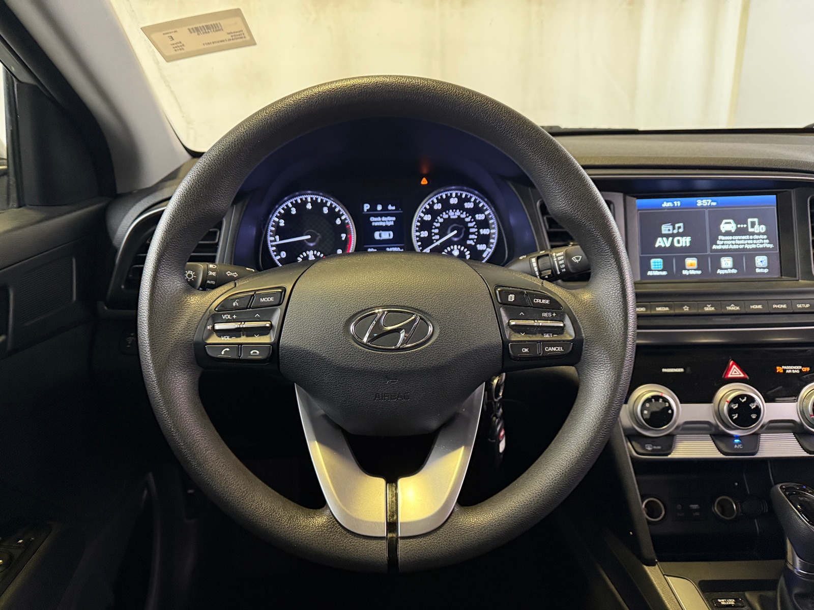 Thumbnail: 2019 Hyundai Elantra - 5