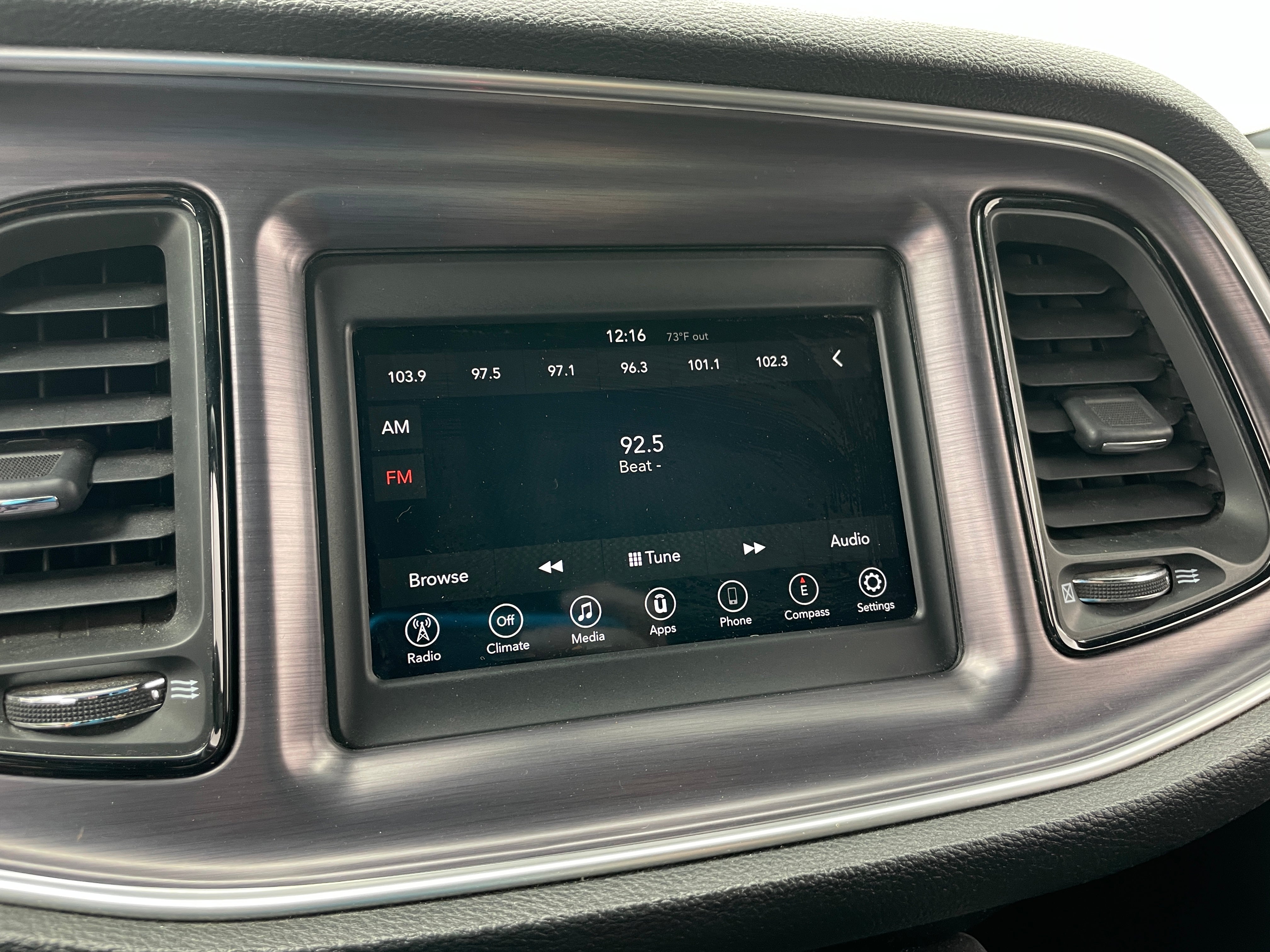 2018 Dodge Challenger SXT 3