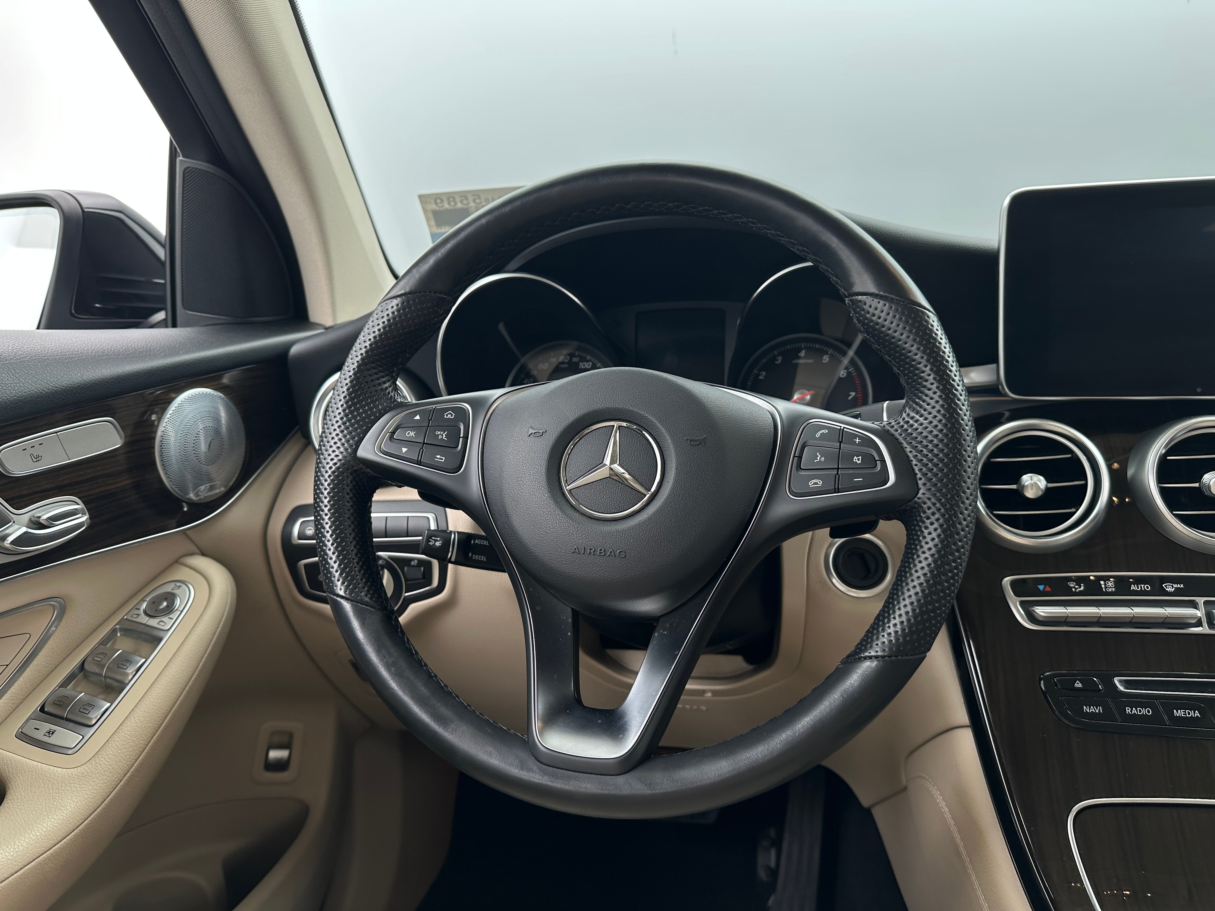 2019 Mercedes-Benz GLC 300 4