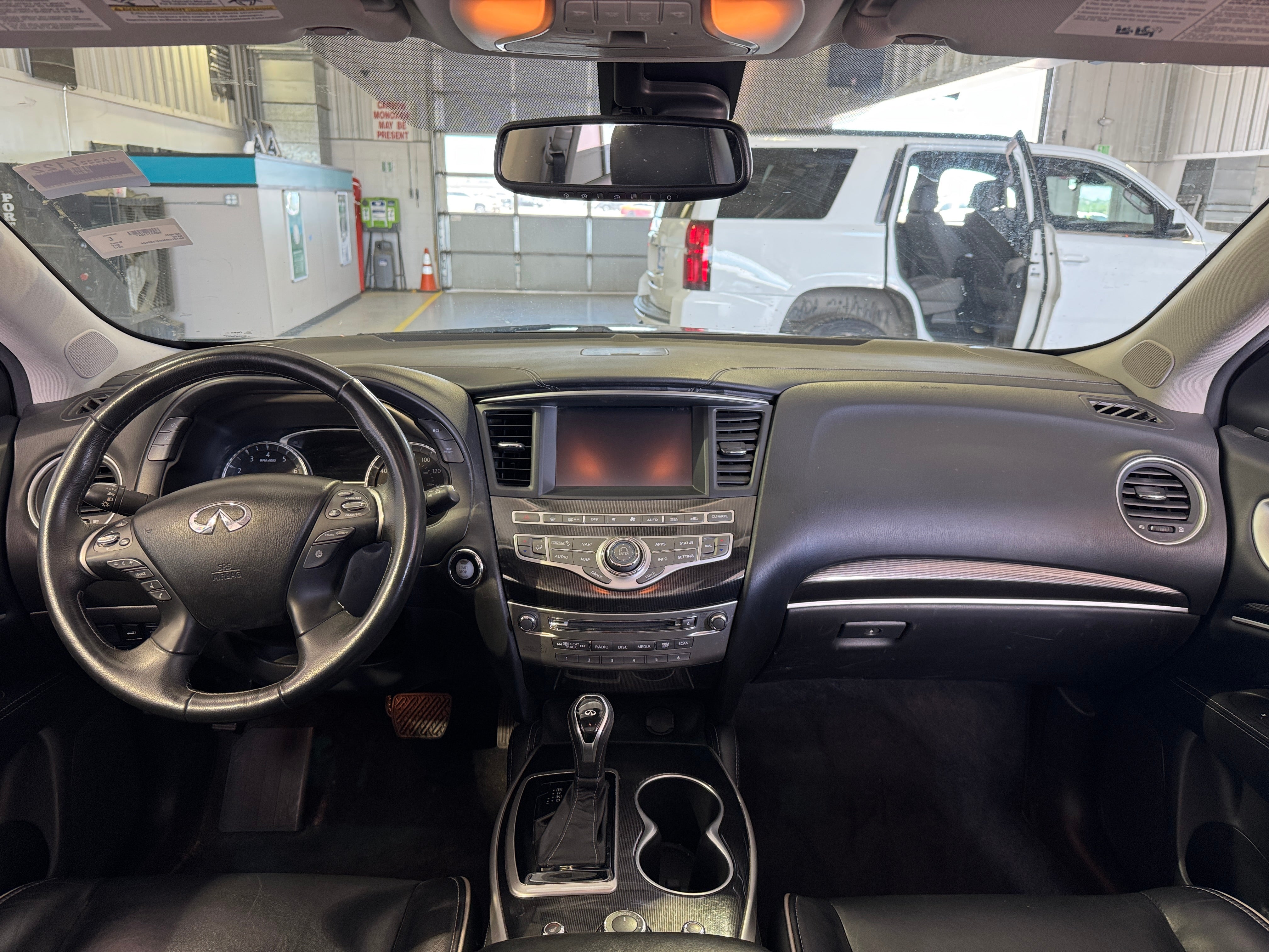2017 INFINITI QX60  2