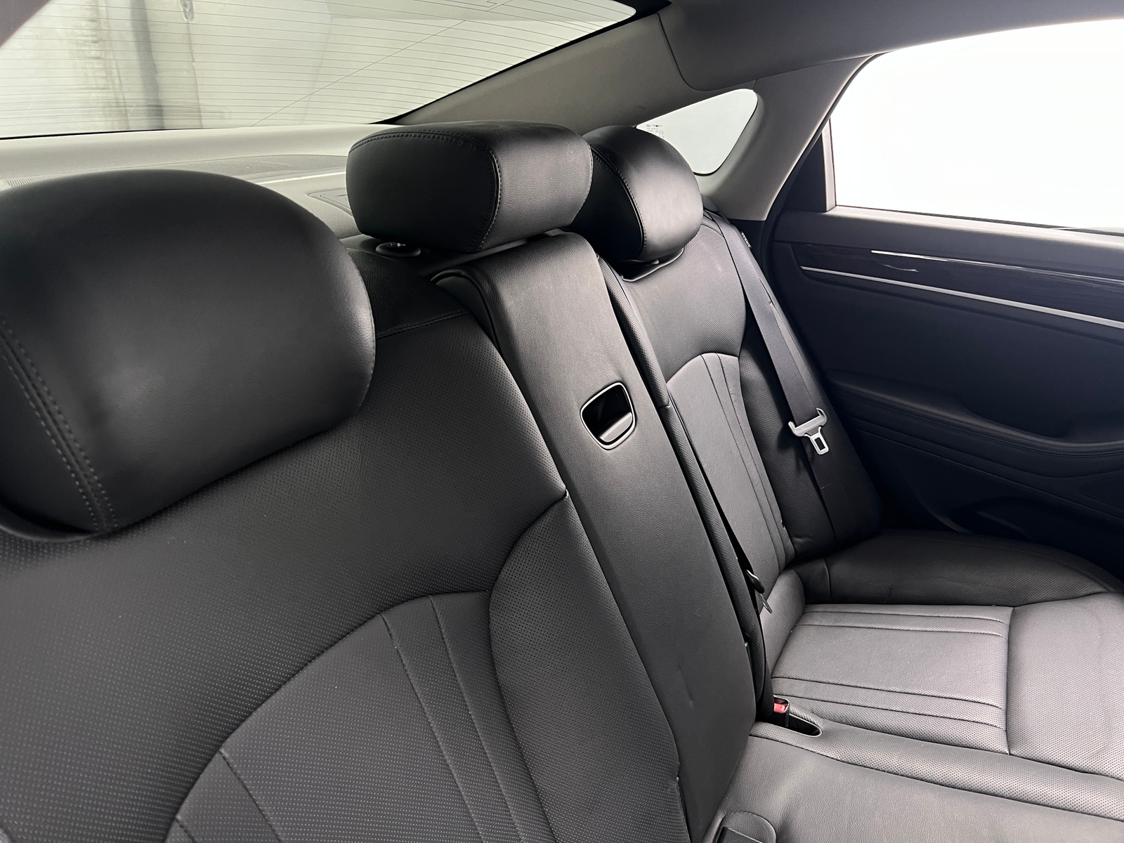 Thumbnail: 2017 Genesis G80 - 5