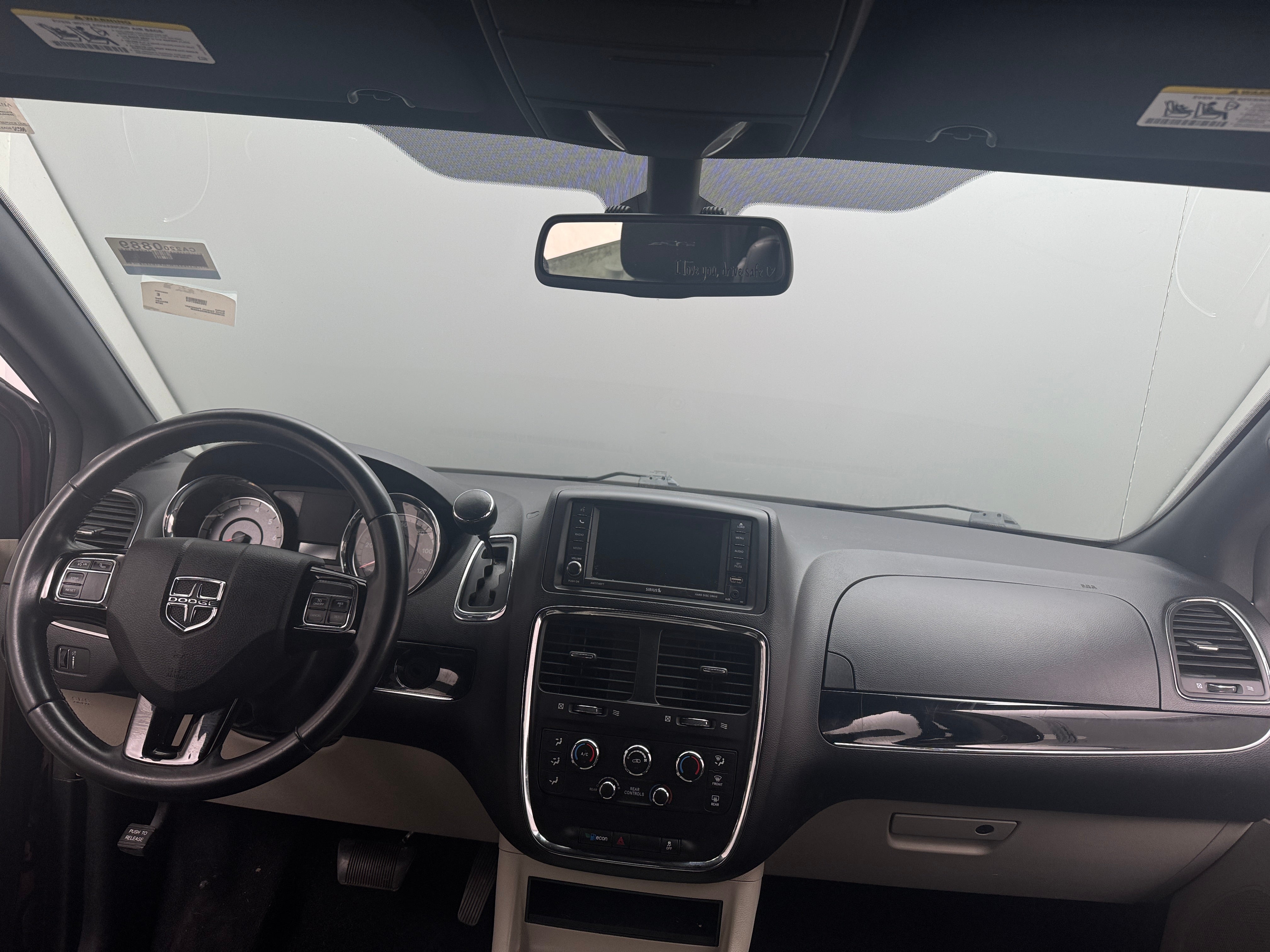 2019 Dodge Grand Caravan SXT 2