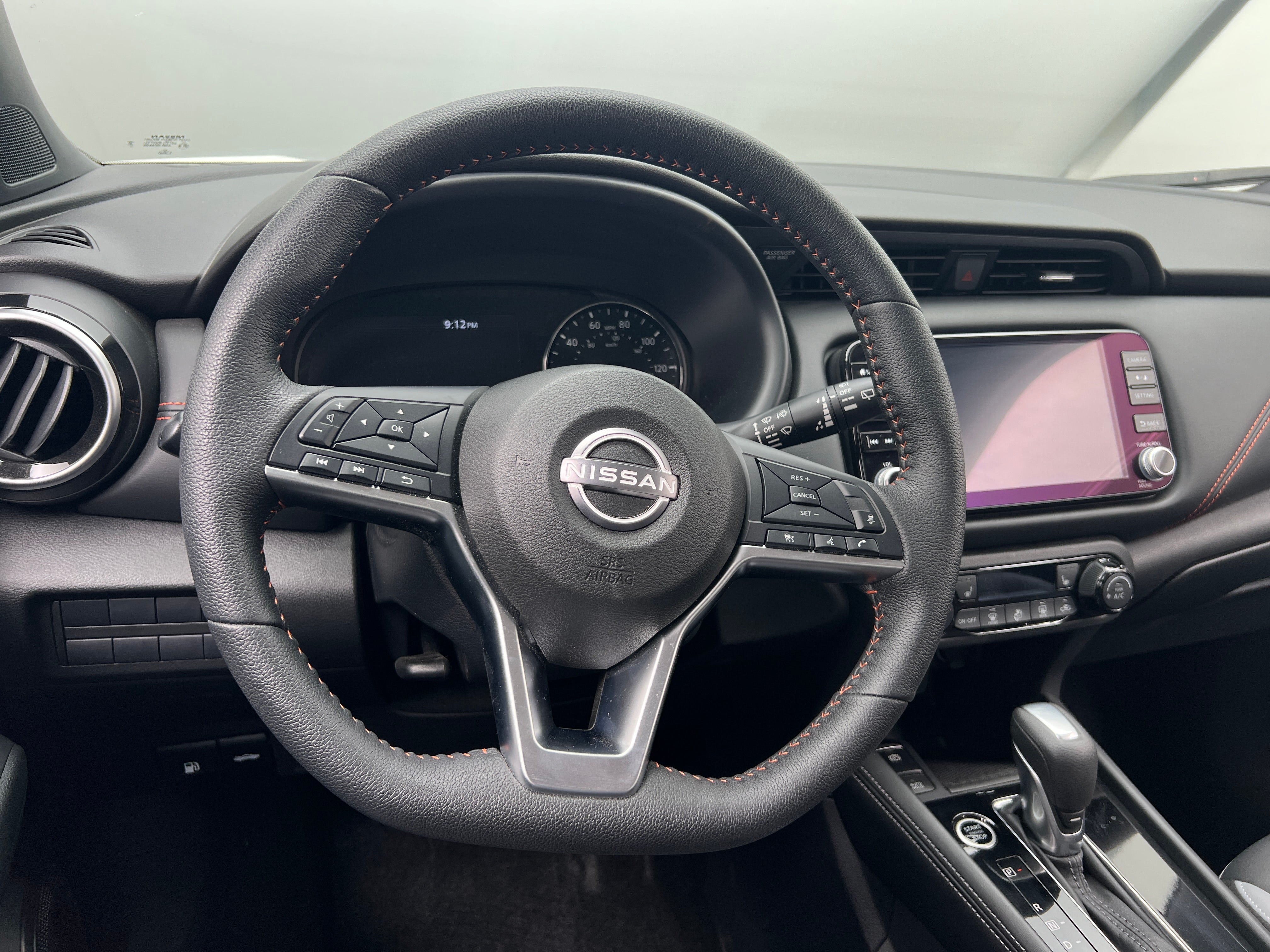 2024 Nissan Kicks SR 5