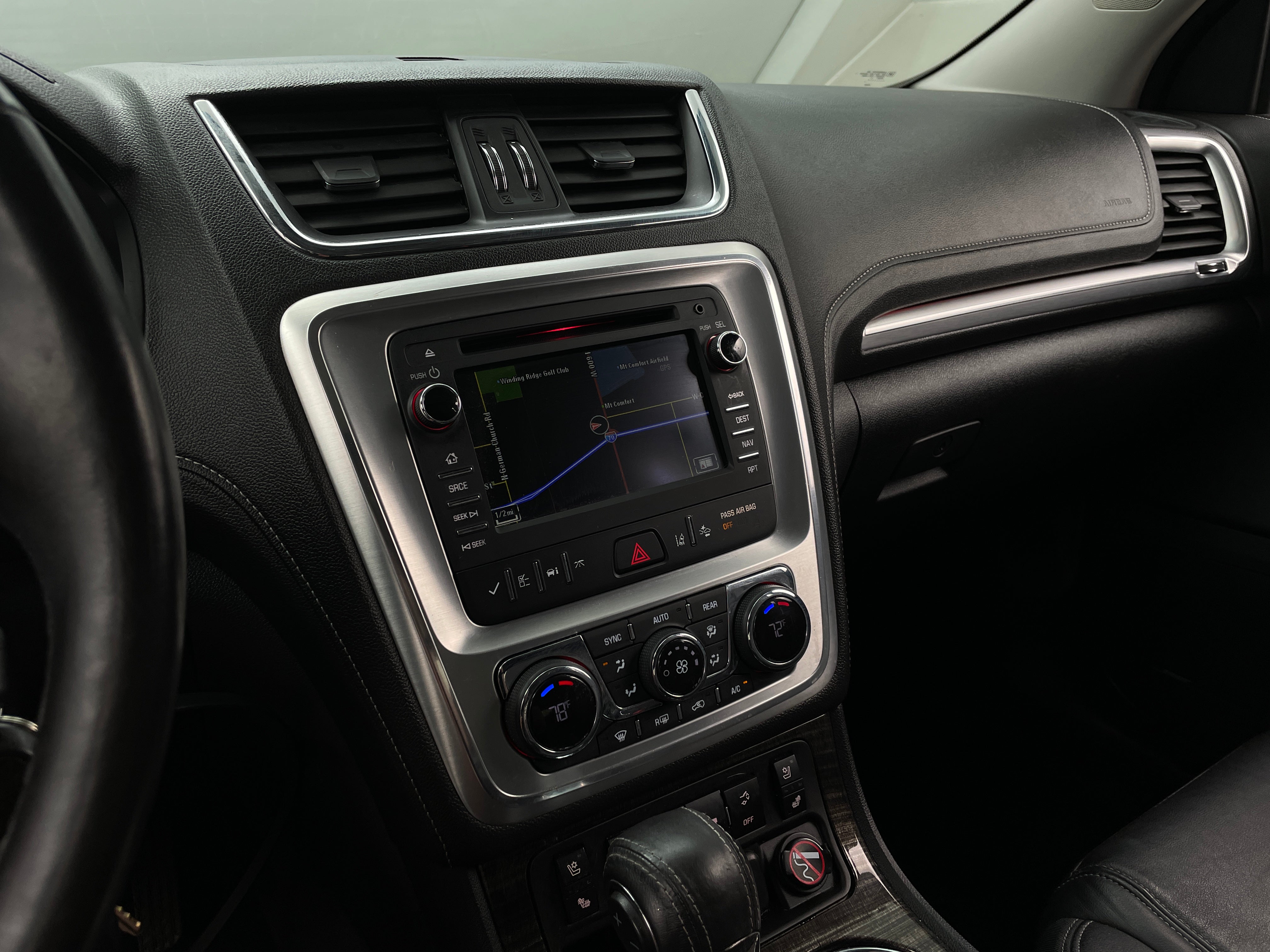 2017 GMC Acadia  4