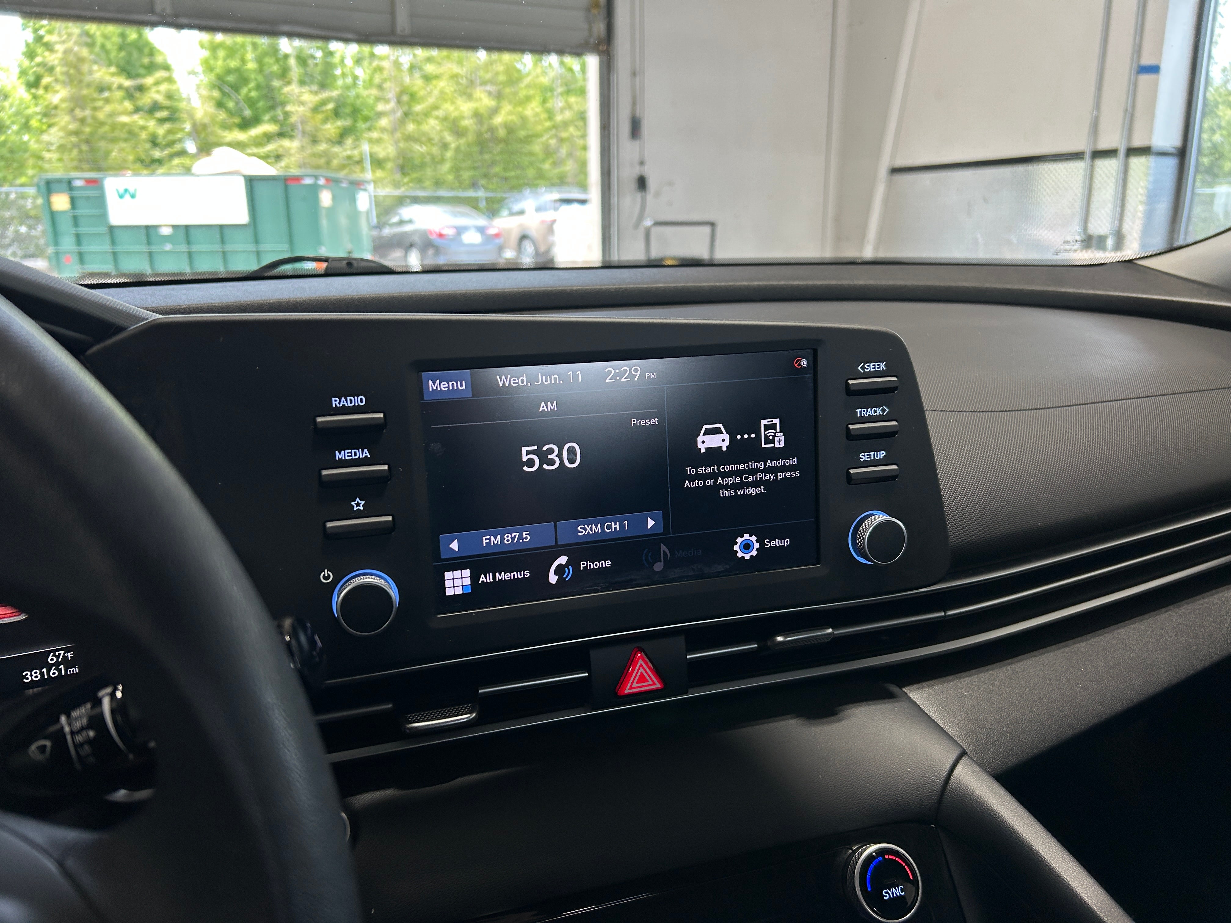 Thumbnail: 2022 Hyundai Elantra - 4