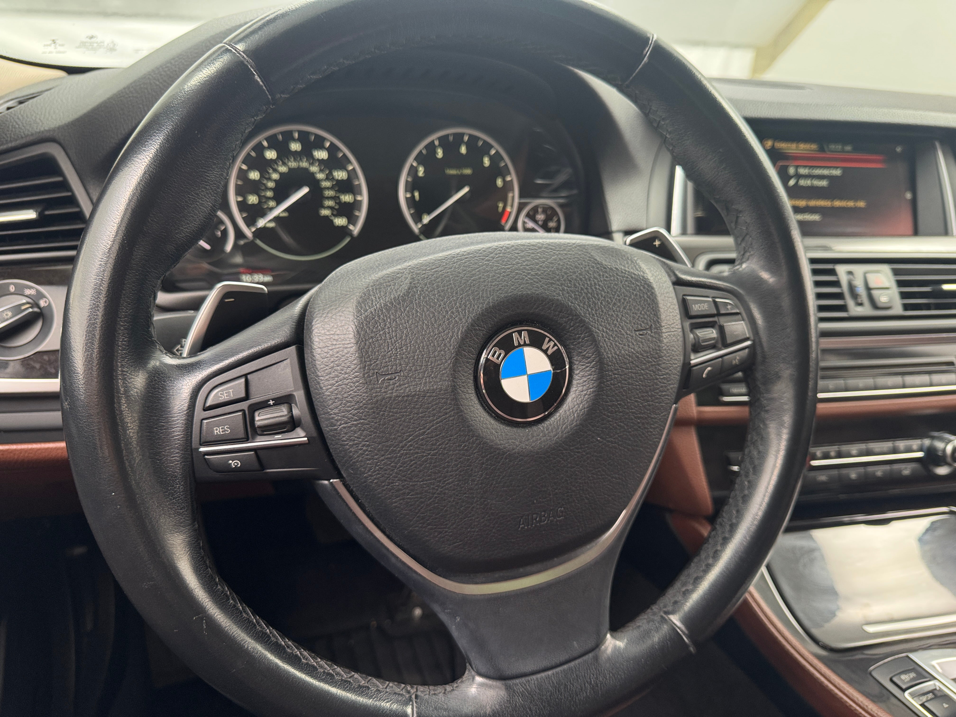 2016 BMW 5 Series 528i 4