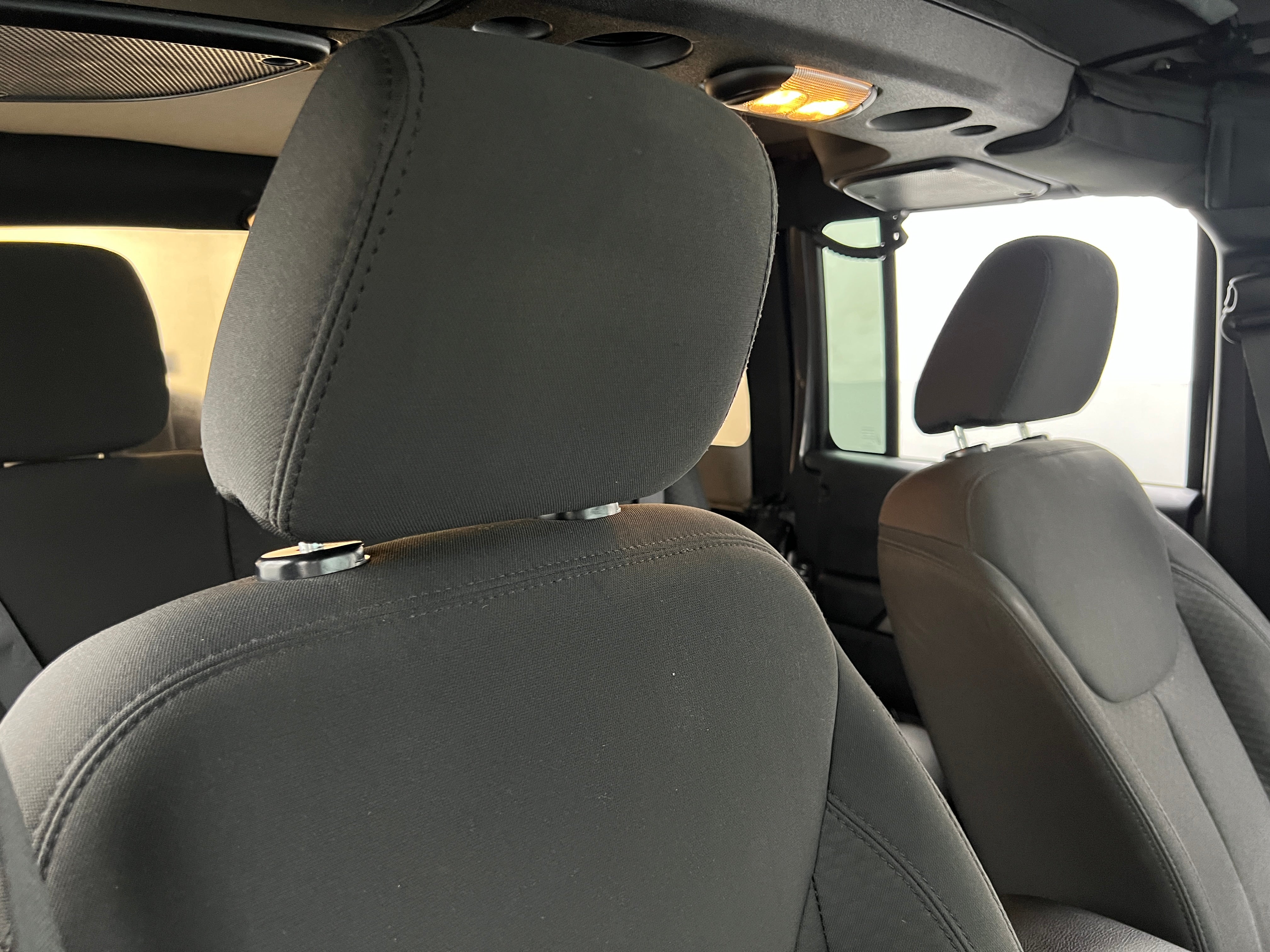 2016 Jeep Wrangler Unlimited Sport S 2