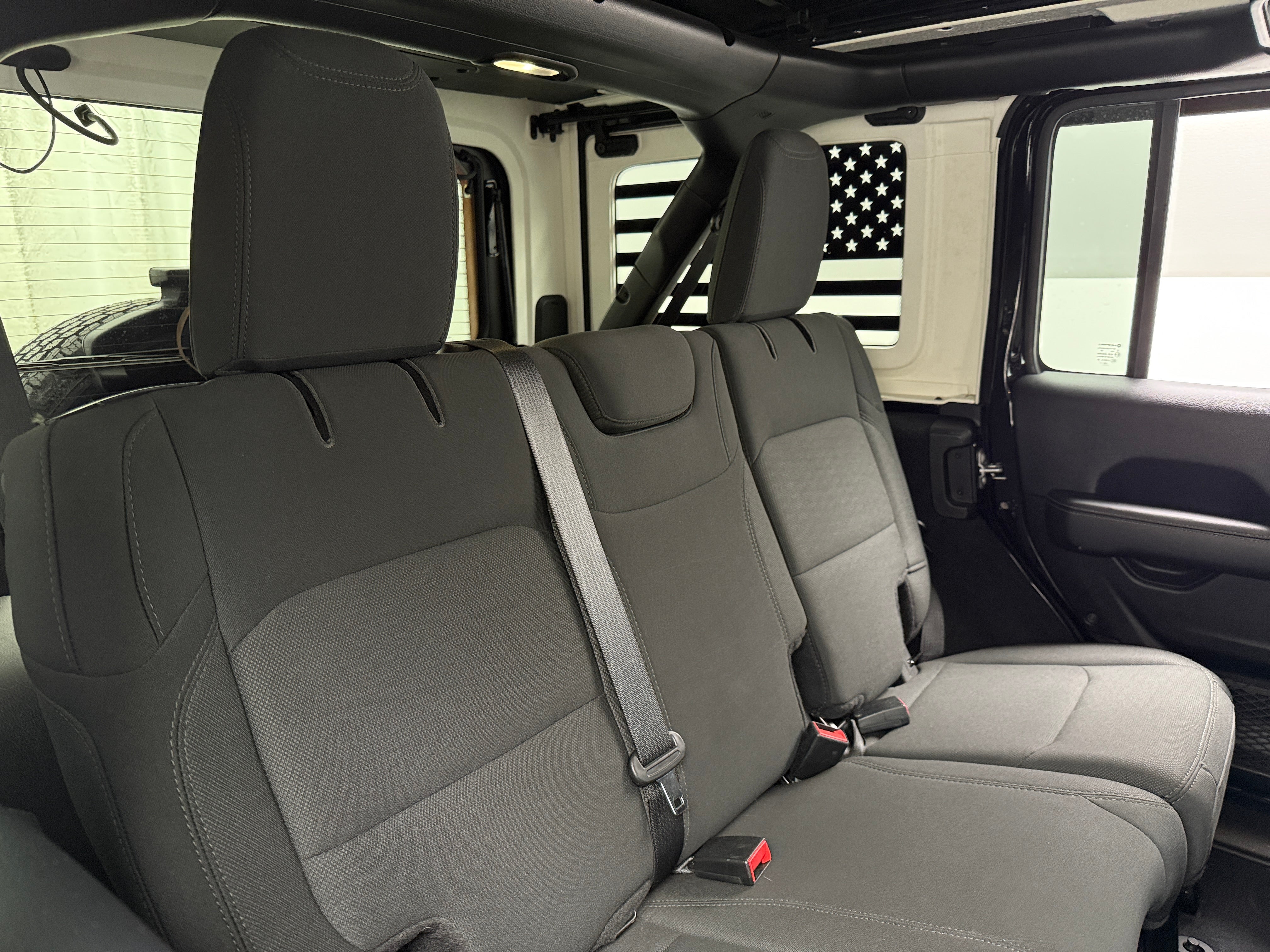 2019 Jeep Wrangler Unlimited Sahara 6